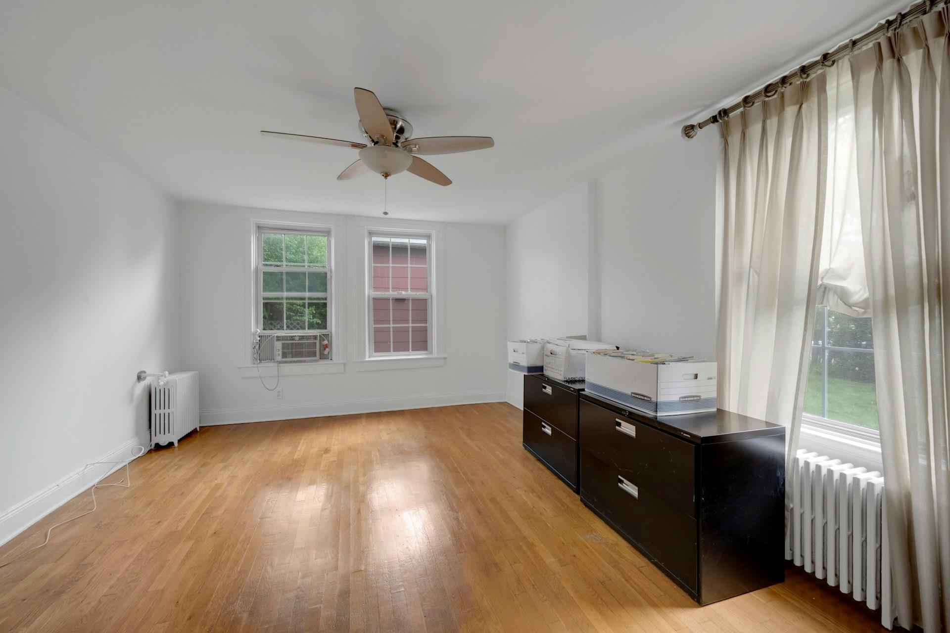 Single Family Baisley  Bronx, NY 10461, MLS-857647-11