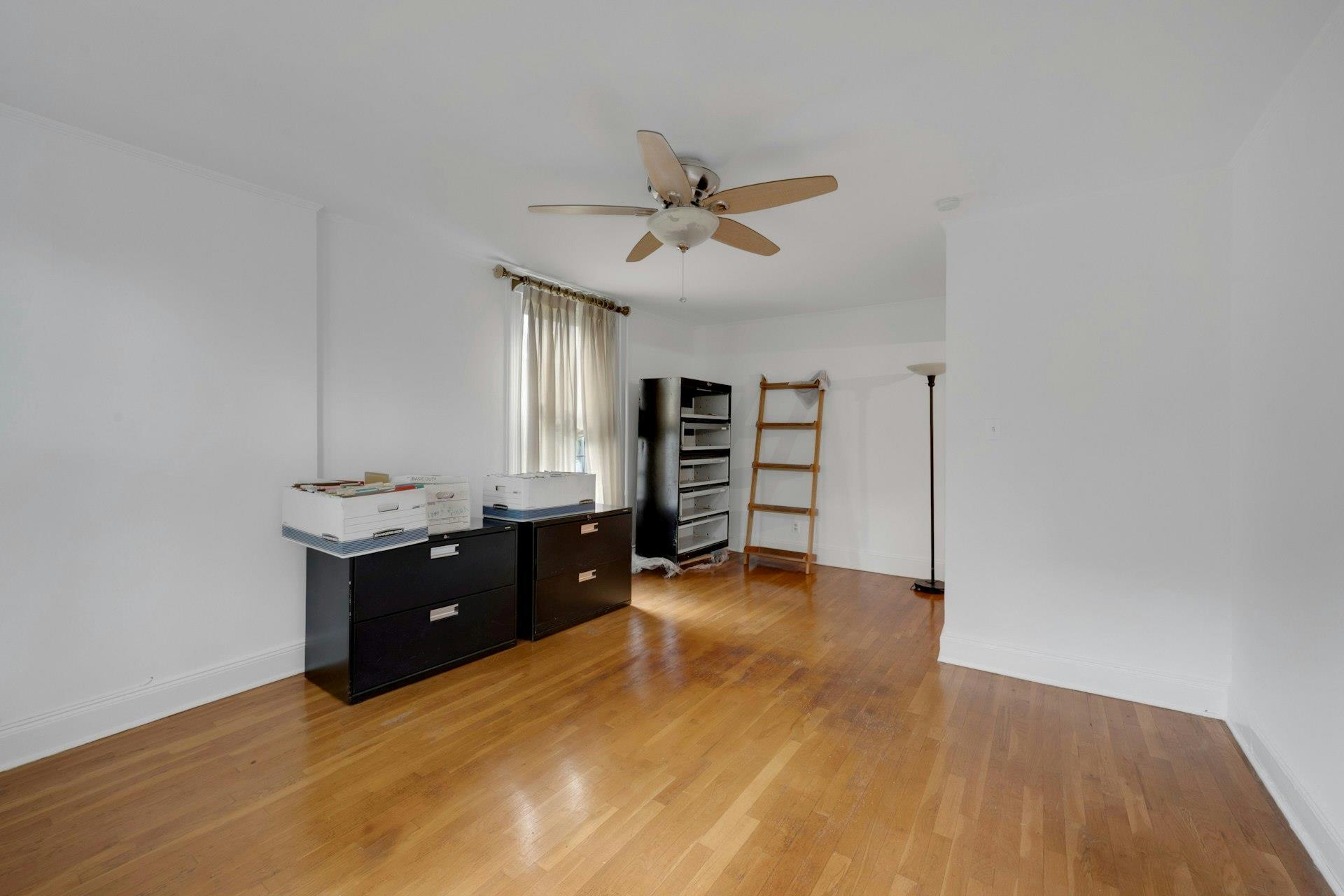 Single Family Baisley  Bronx, NY 10461, MLS-857647-12