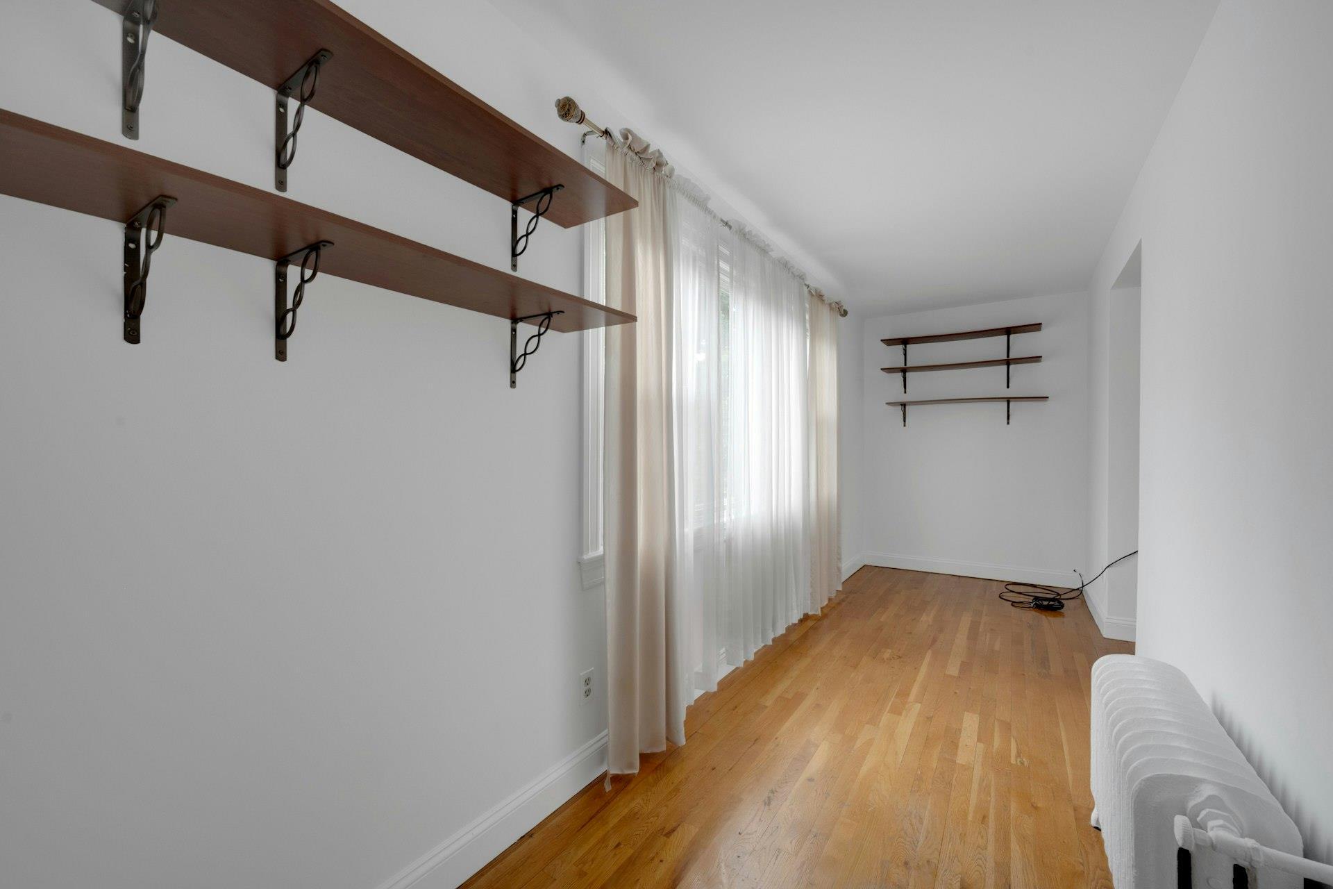 Single Family Baisley  Bronx, NY 10461, MLS-857647-14