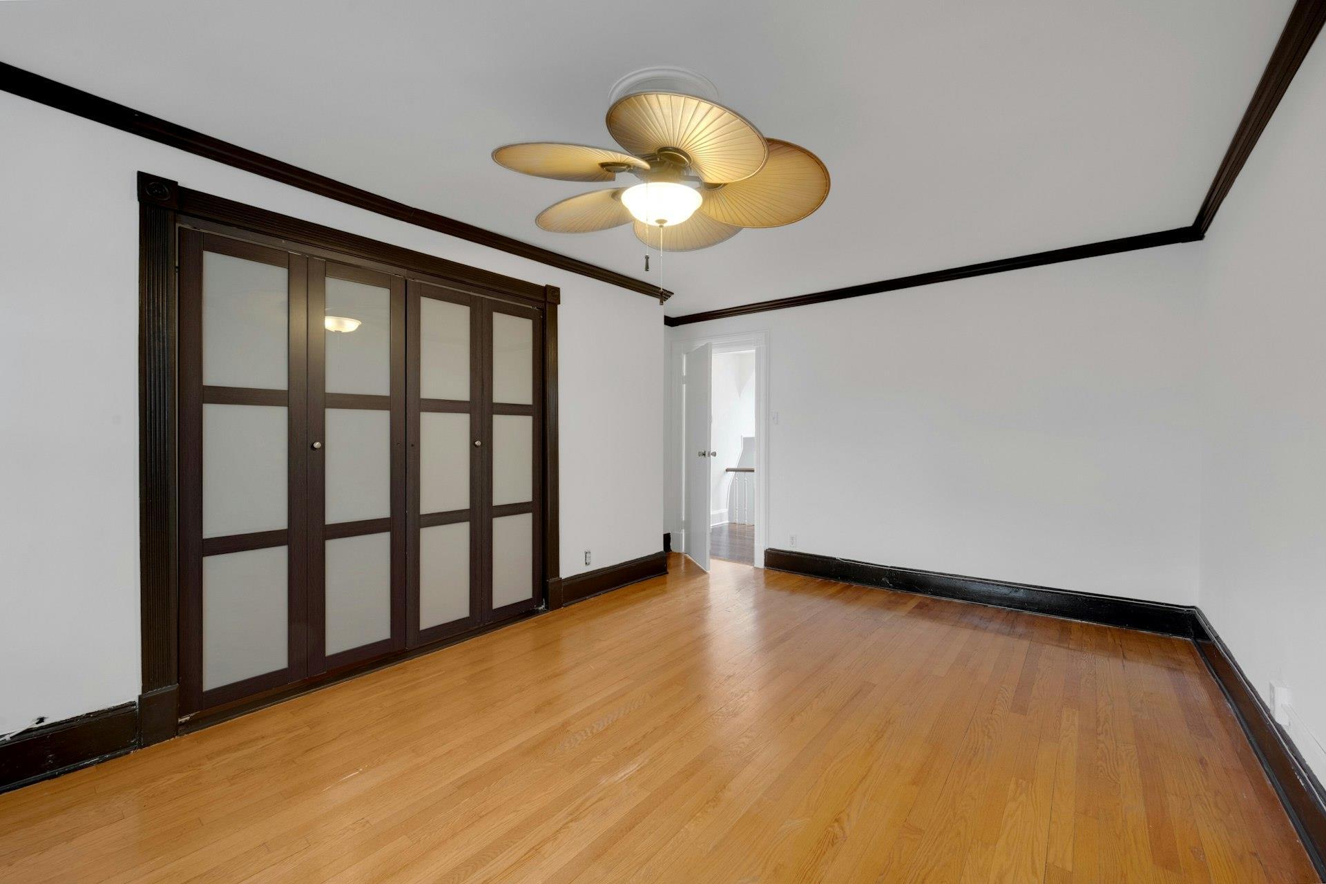 Single Family Baisley  Bronx, NY 10461, MLS-857647-17