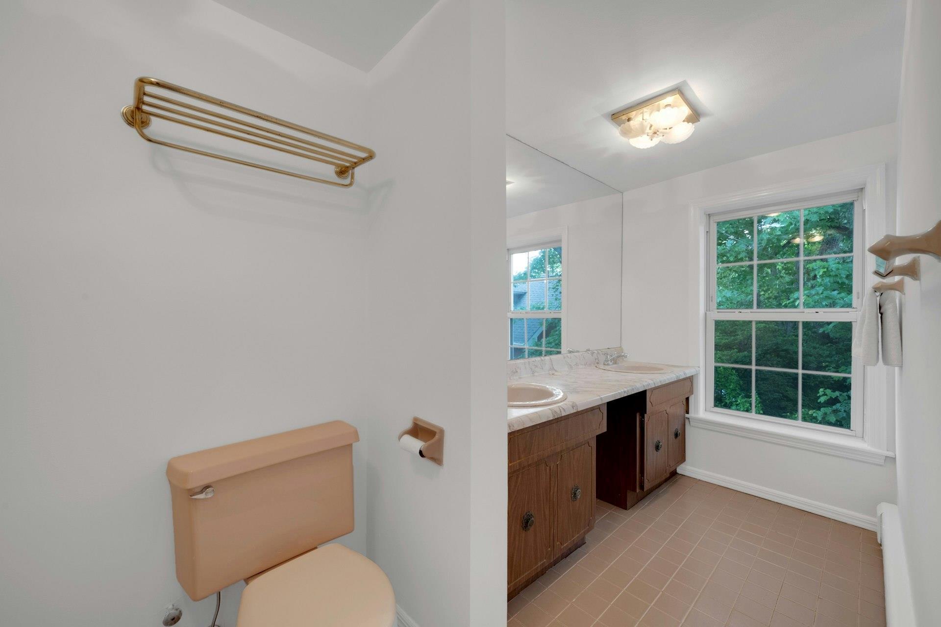 Single Family Baisley  Bronx, NY 10461, MLS-857647-28