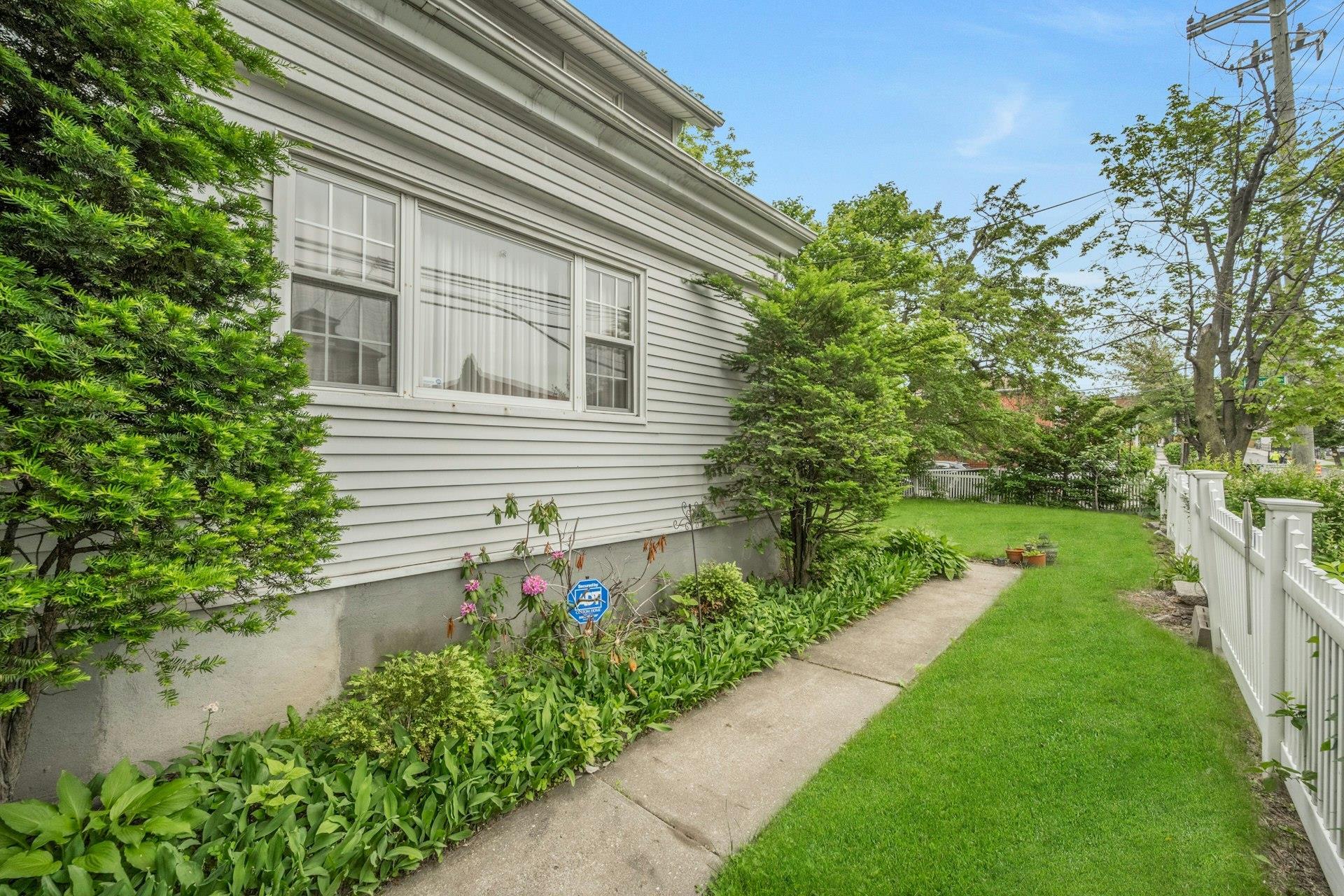 Single Family Baisley  Bronx, NY 10461, MLS-857647-4