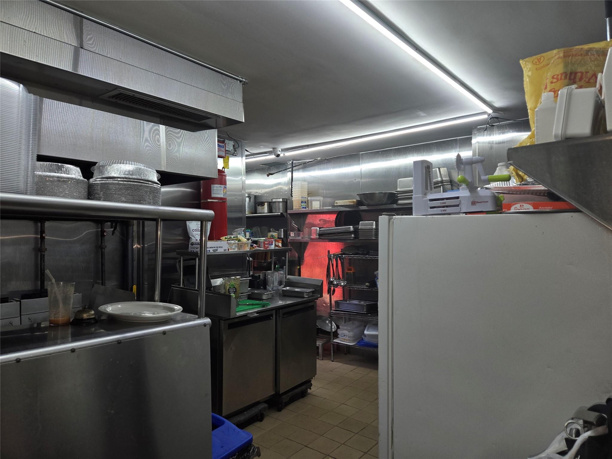 Single Family Washington  Bronx, NY 10457, MLS-857663-10