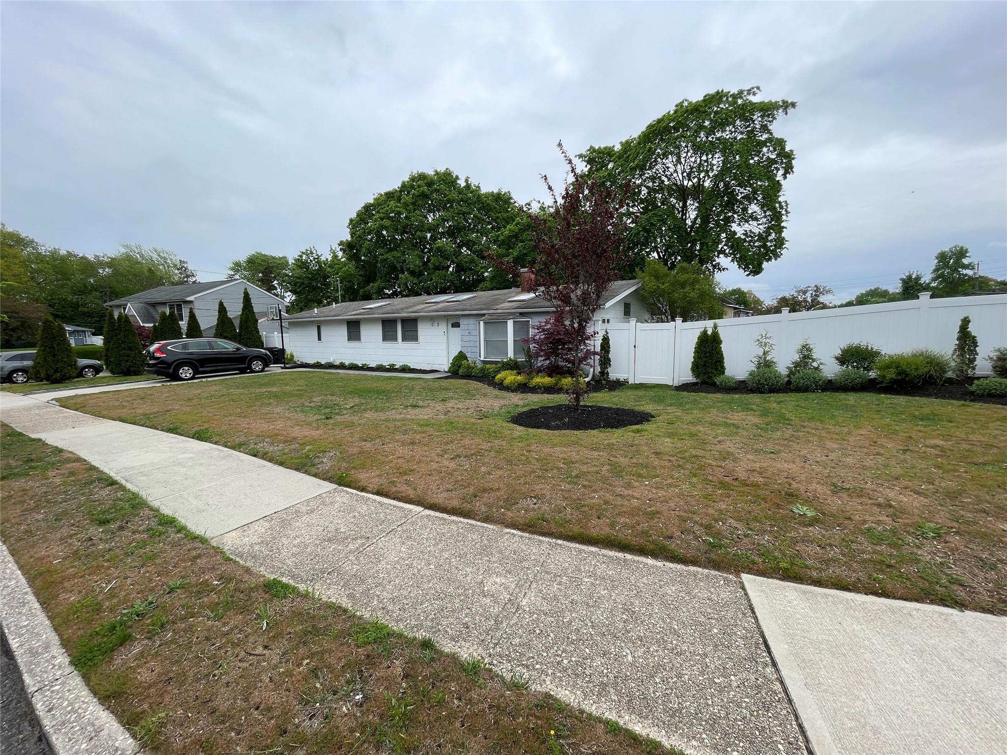 Single Family Flintlock  Suffolk County, NY 11784, MLS-857665-25