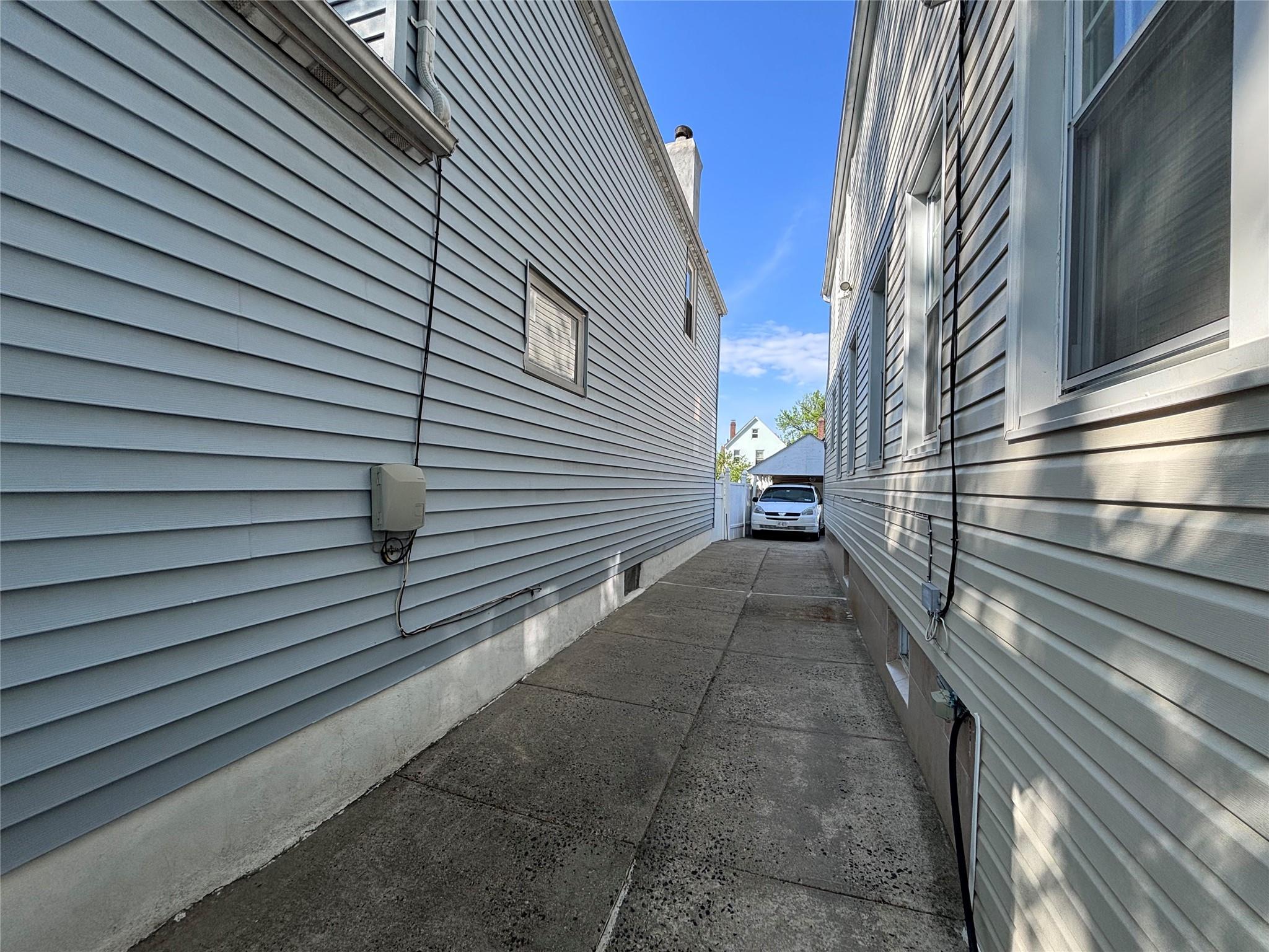 Single Family Vanderveer  Queens, NY 11429, MLS-857667-25