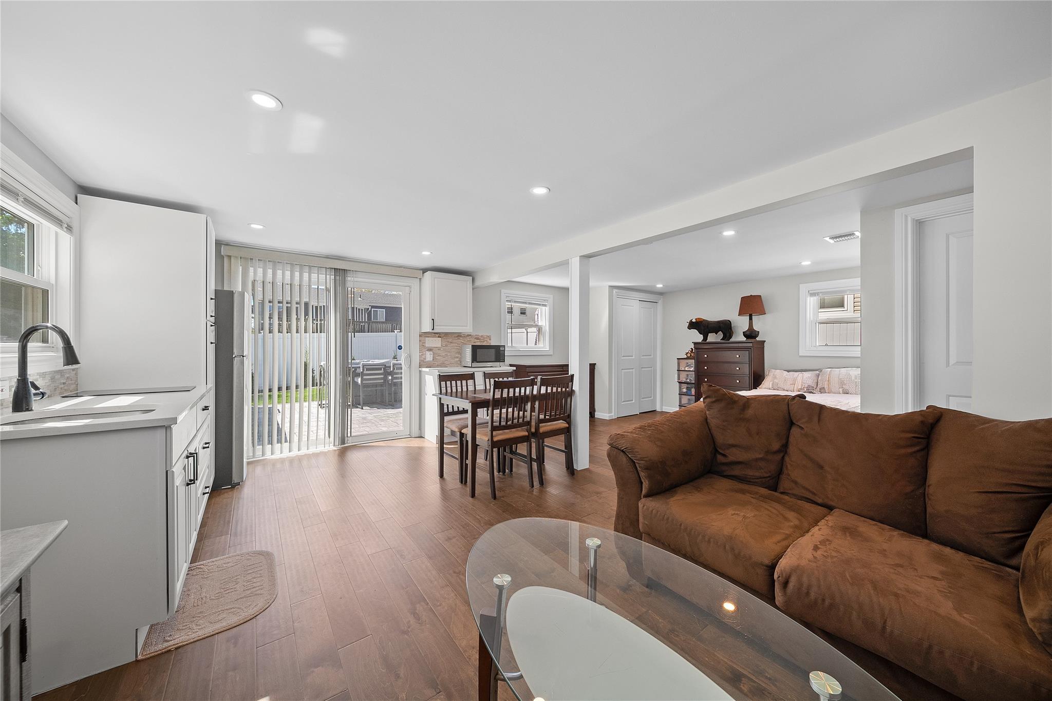 Single Family Ontario  Suffolk County, NY 11779, MLS-857668-16