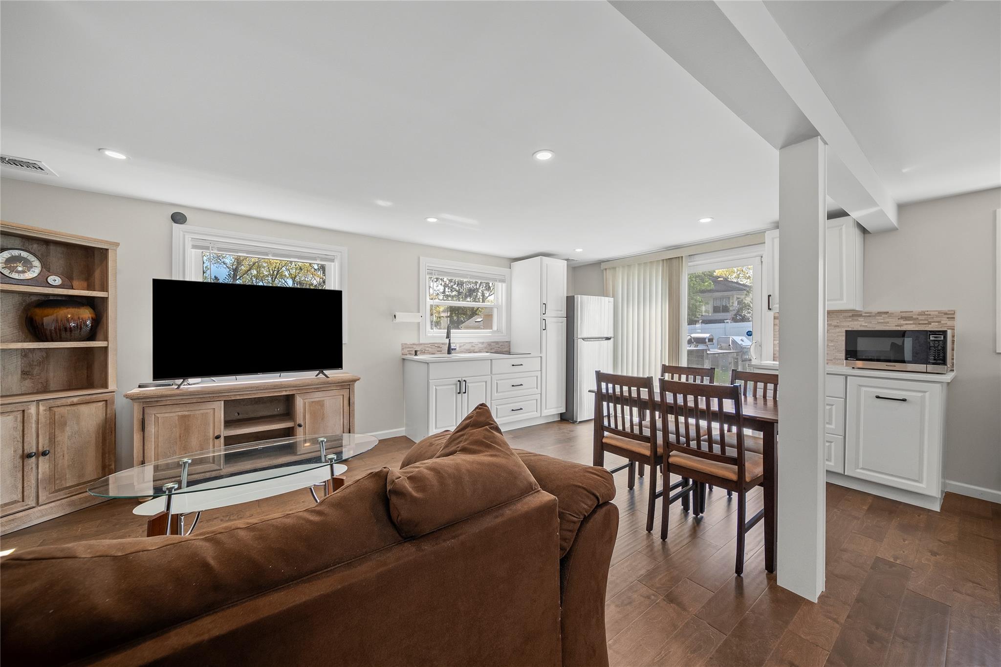 Single Family Ontario  Suffolk County, NY 11779, MLS-857668-17