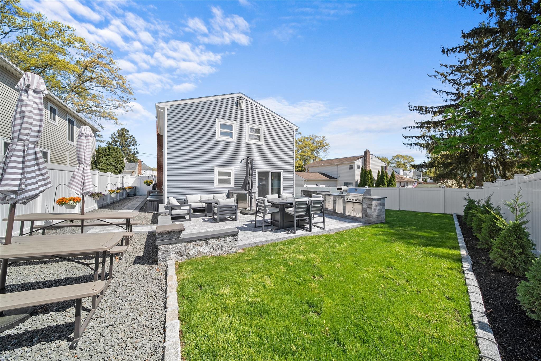 Single Family Ontario  Suffolk County, NY 11779, MLS-857668-20