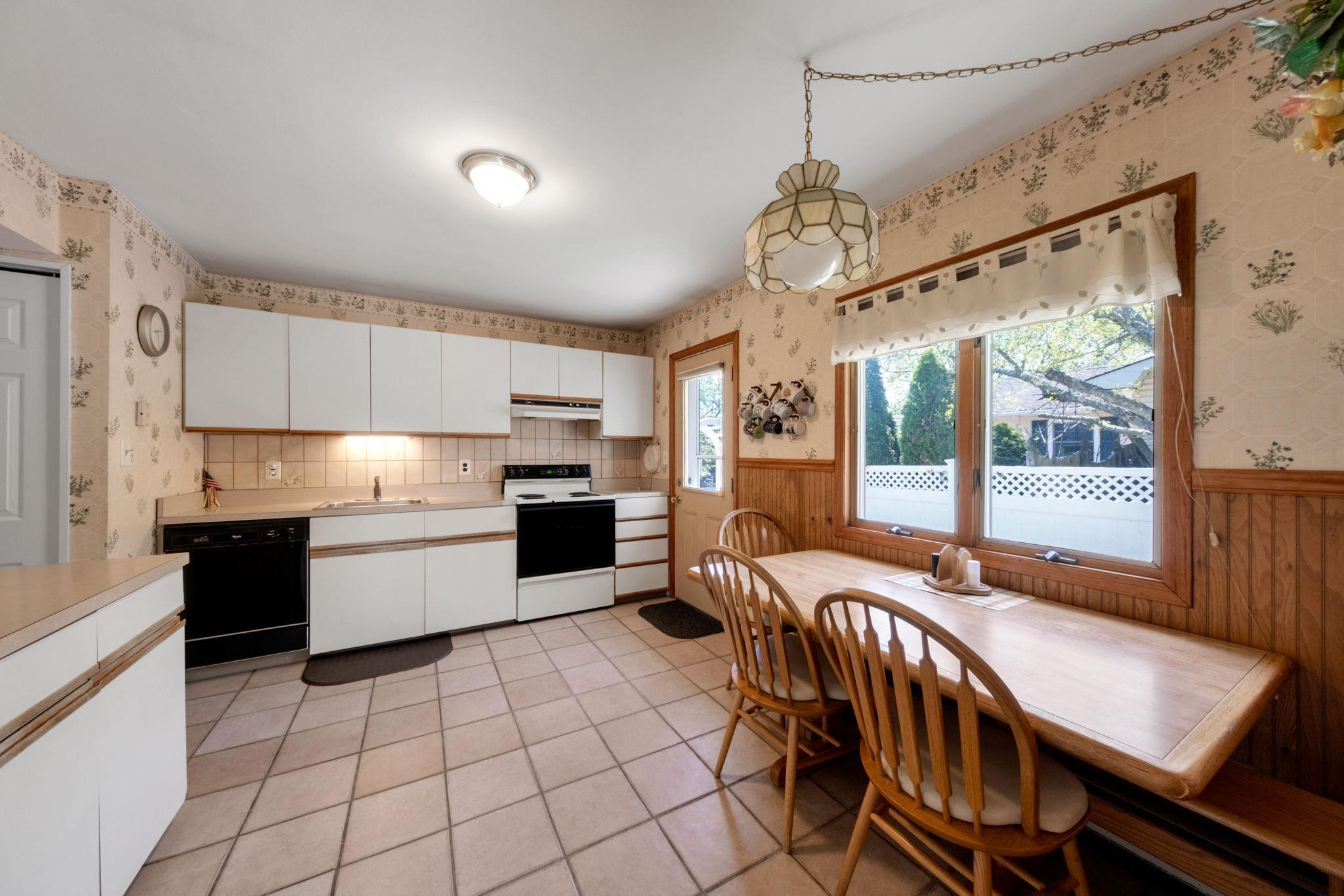Single Family Richard  Suffolk County, NY 11779, MLS-857670-11