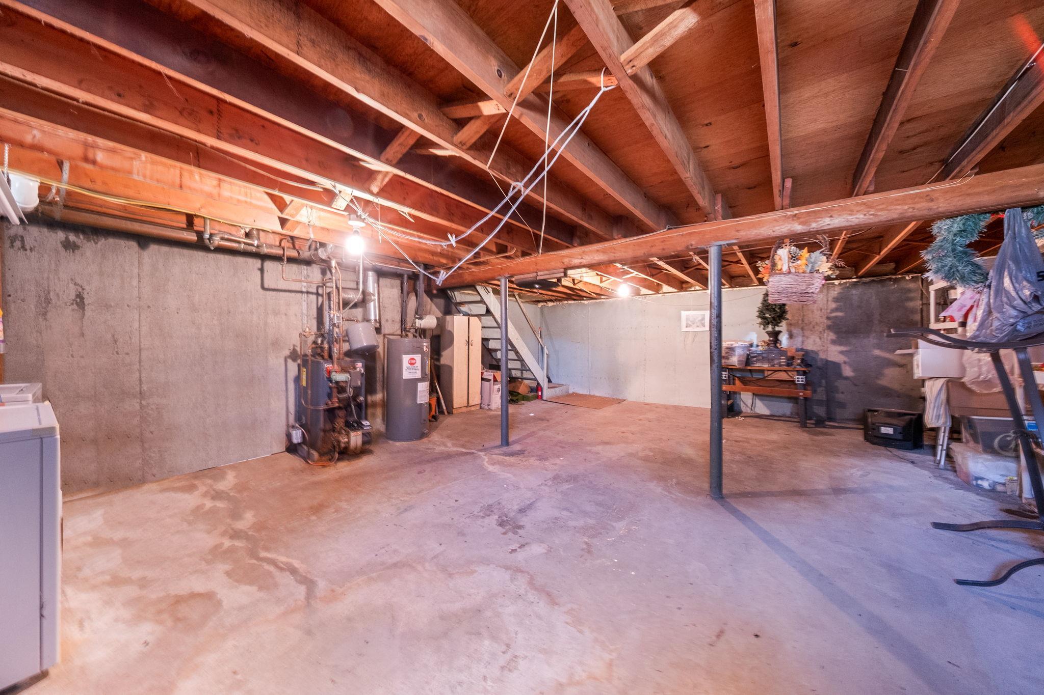 Single Family Richard  Suffolk County, NY 11779, MLS-857670-23