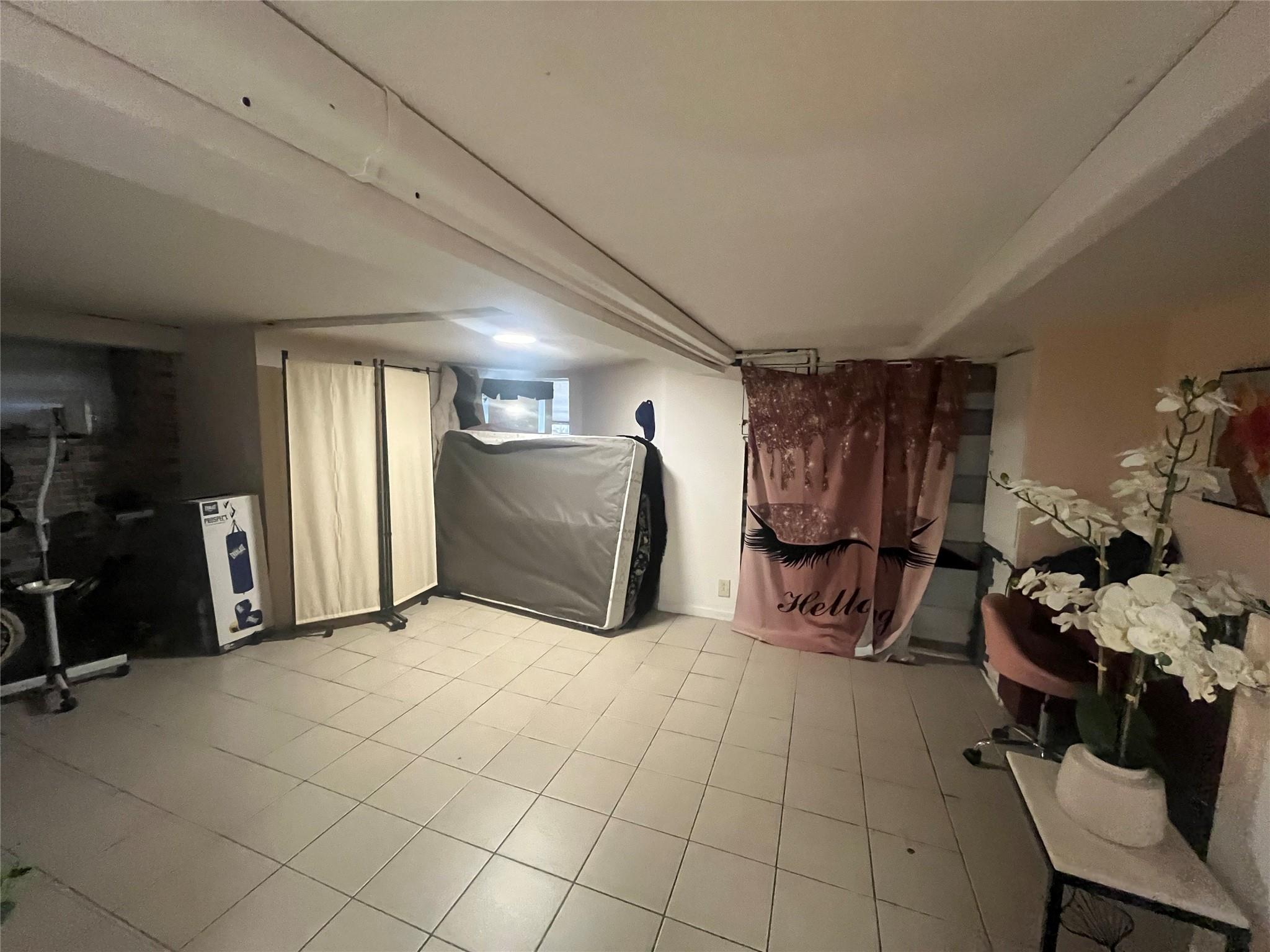 Single Family 121st  Queens, NY 11356, MLS-857671-17