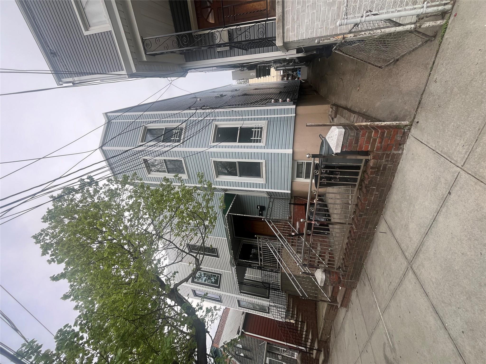 Single Family 121st  Queens, NY 11356, MLS-857671-3