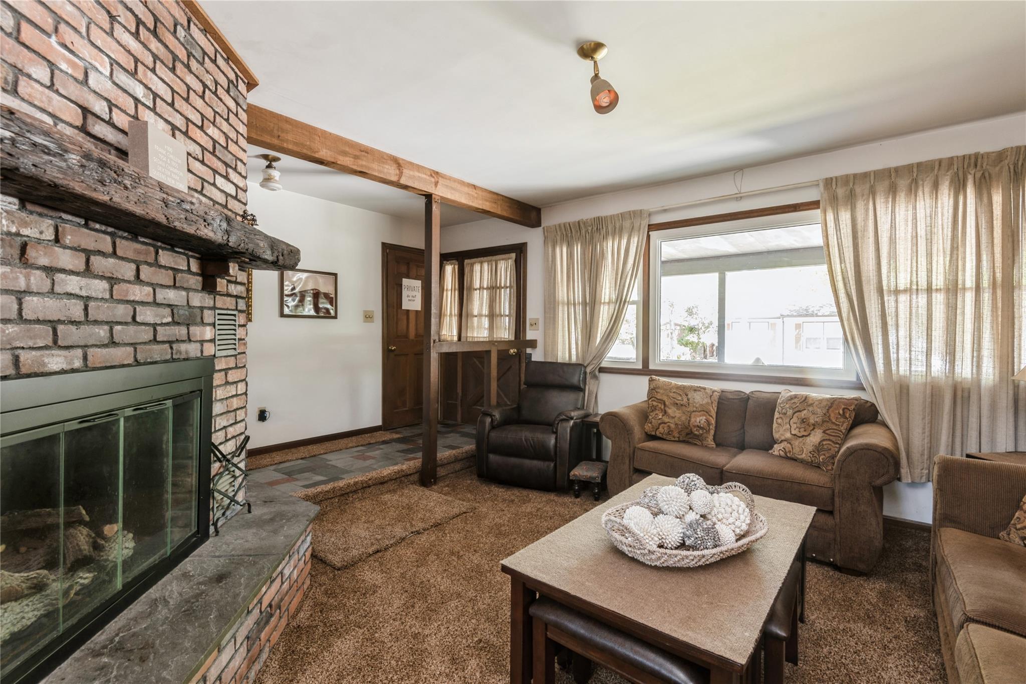 Single Family Mineola  Suffolk County, NY 11946, MLS-857682-6