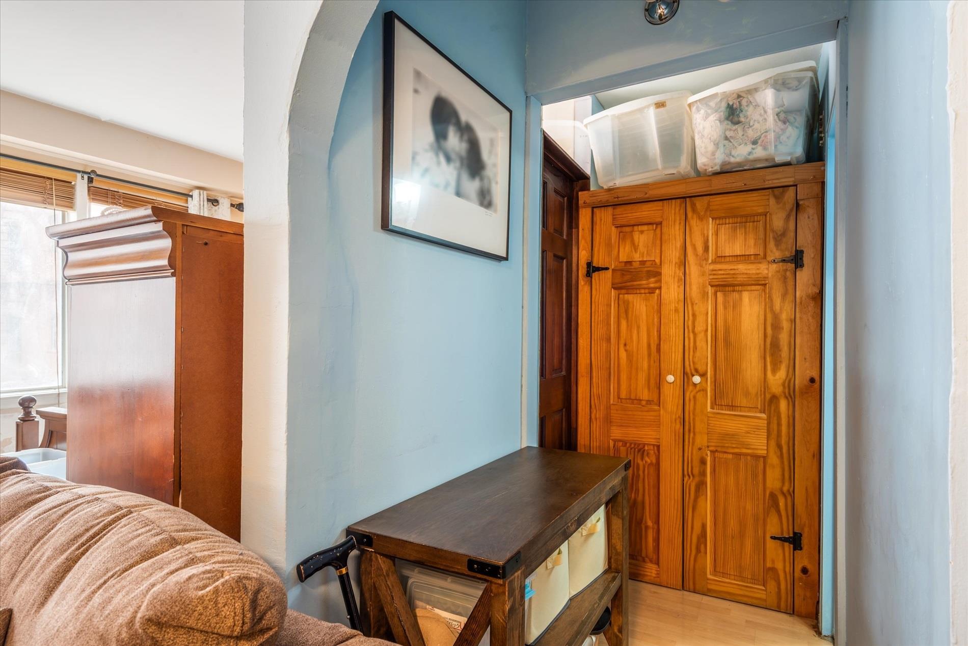 Coop 165th Street  Queens, NY 11432, MLS-857683-7