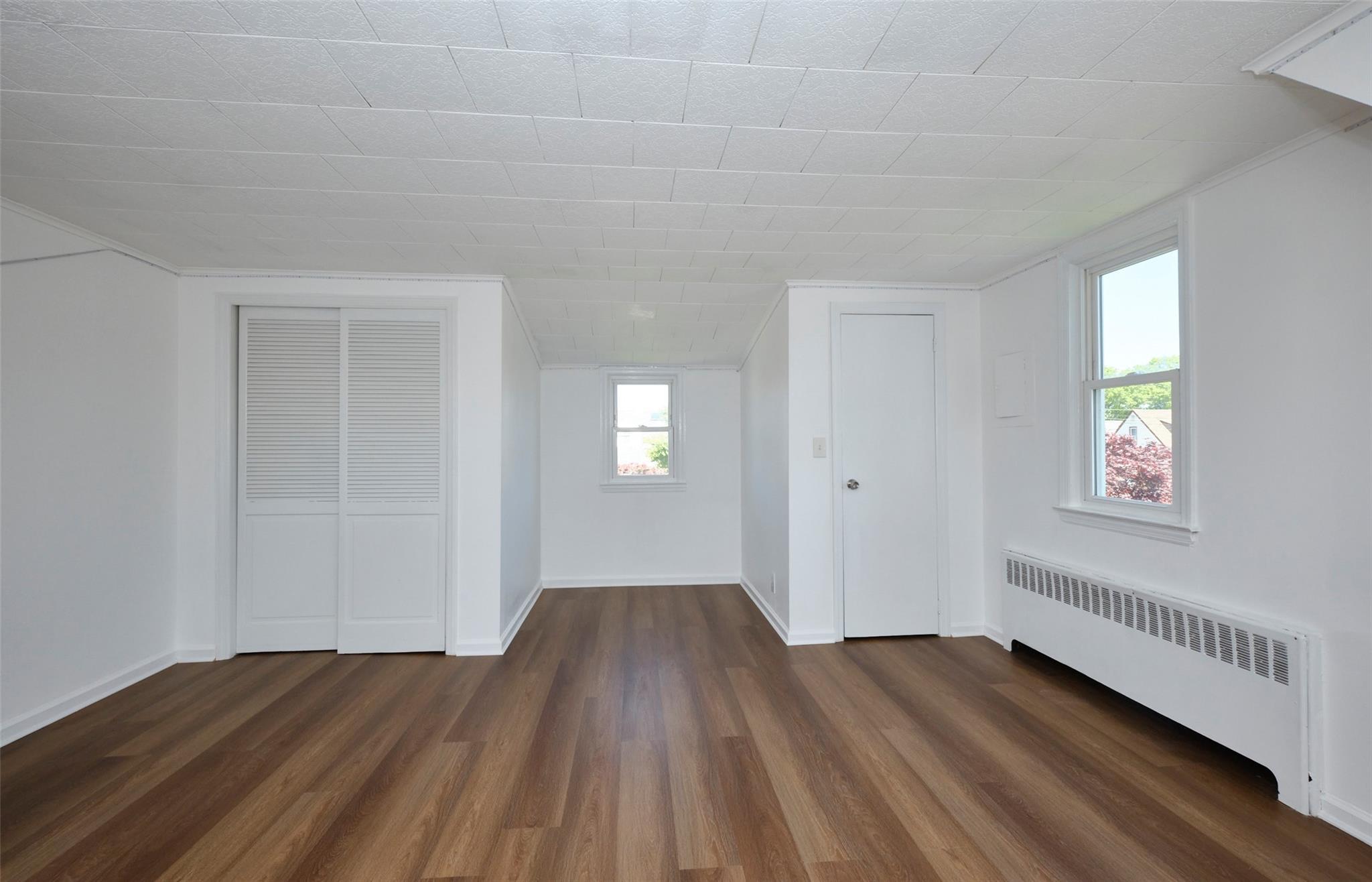 Single Family Guildford  Nassau County, NY 11552, MLS-857694-22