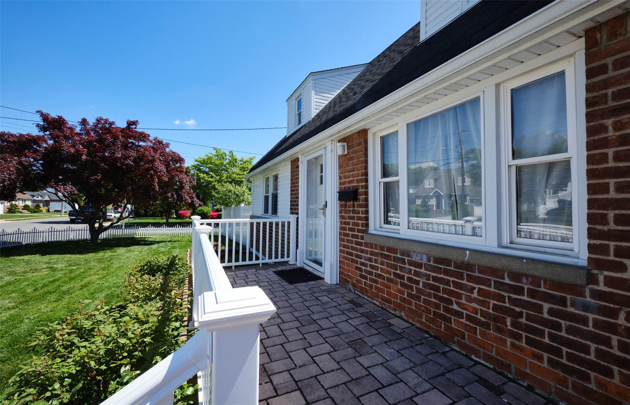 Single Family Guildford  Nassau County, NY 11552, MLS-857694-4