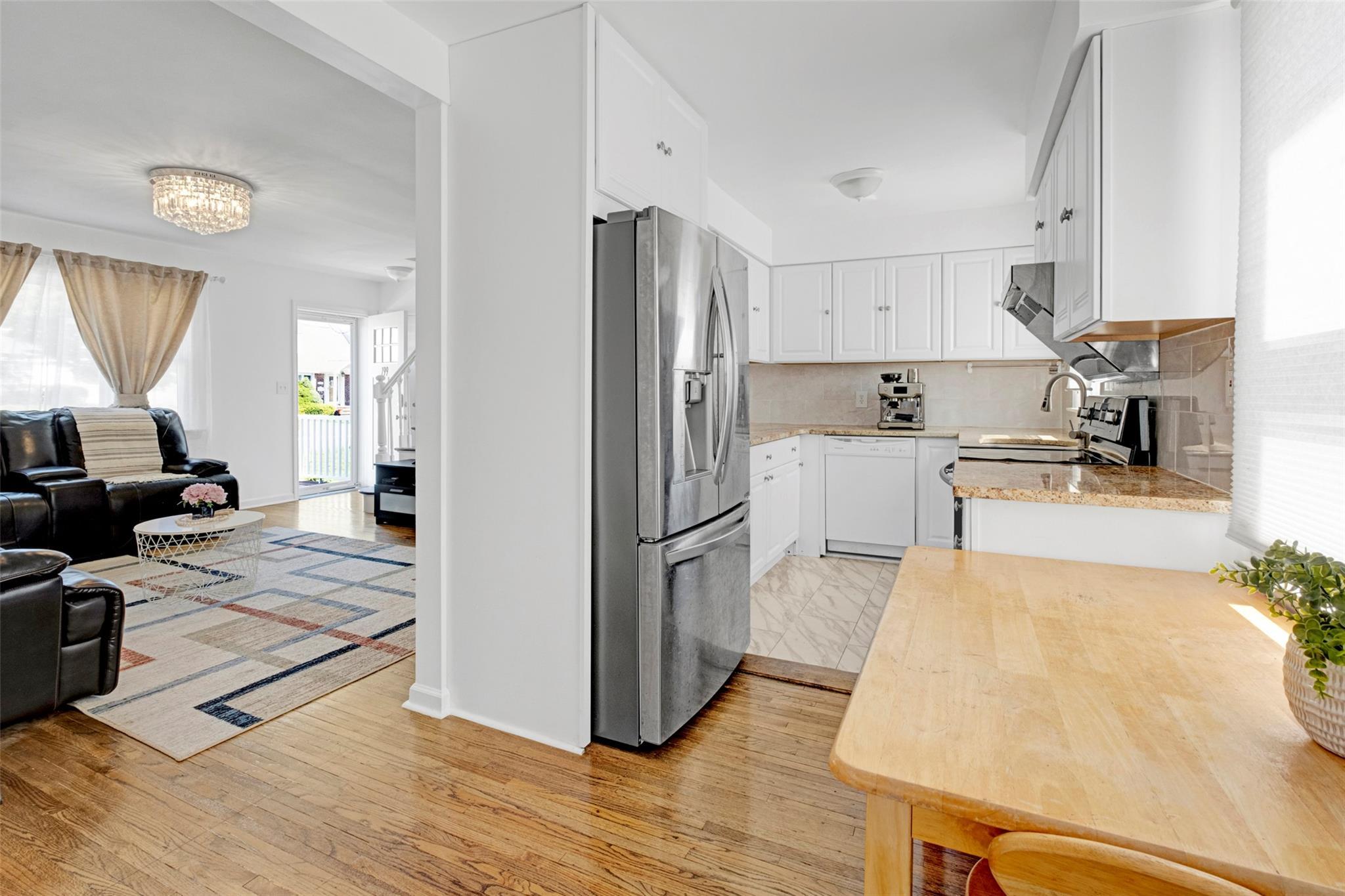 Single Family Guildford  Nassau County, NY 11552, MLS-857694-9