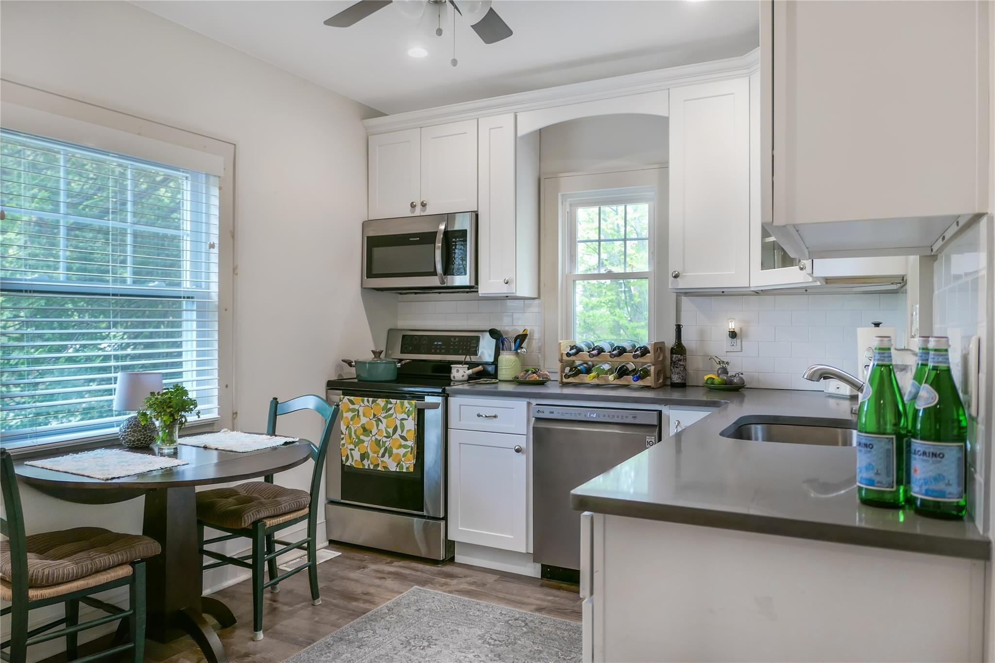 Single Family Howells Point  Suffolk County, NY 11713, MLS-857706-9