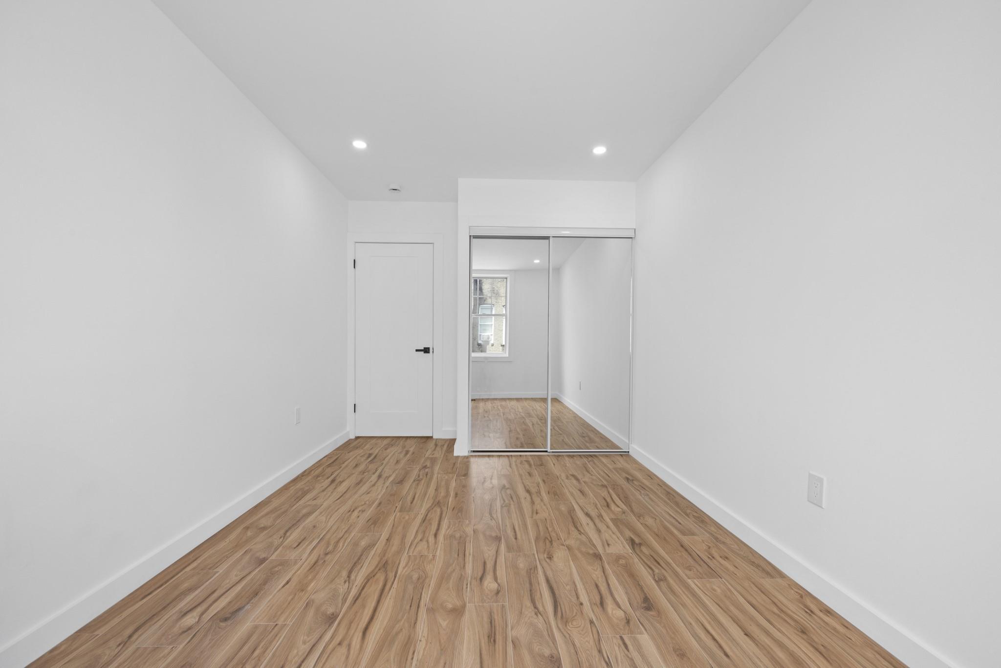 Single Family Alabama  Brooklyn, NY 11207, MLS-857713-14