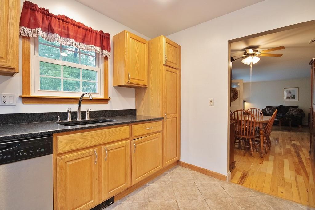 Single Family Cottage  Putnam County, NY 10512, MLS-857722-6