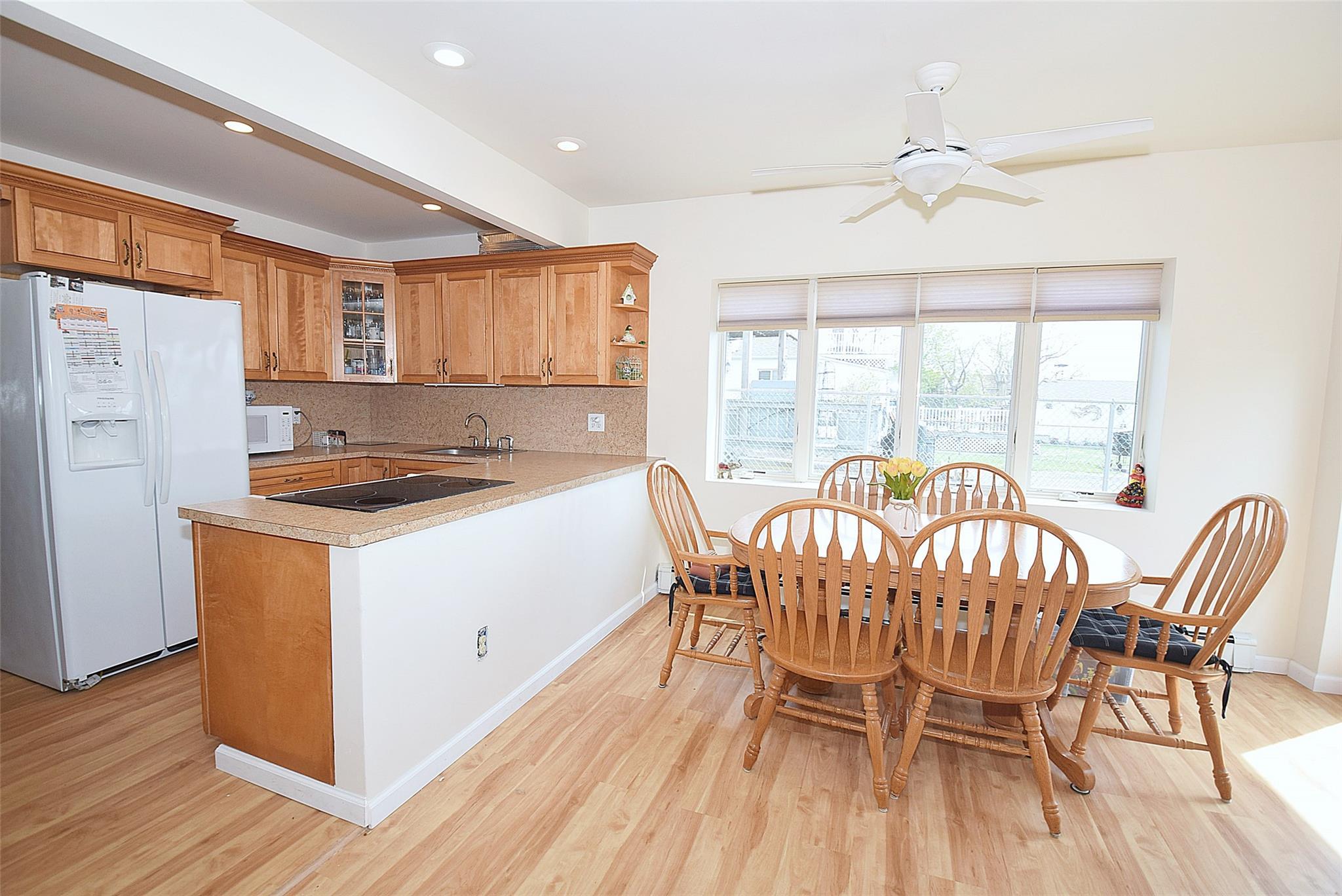 Single Family Shore  Suffolk County, NY 11951, MLS-857724-4