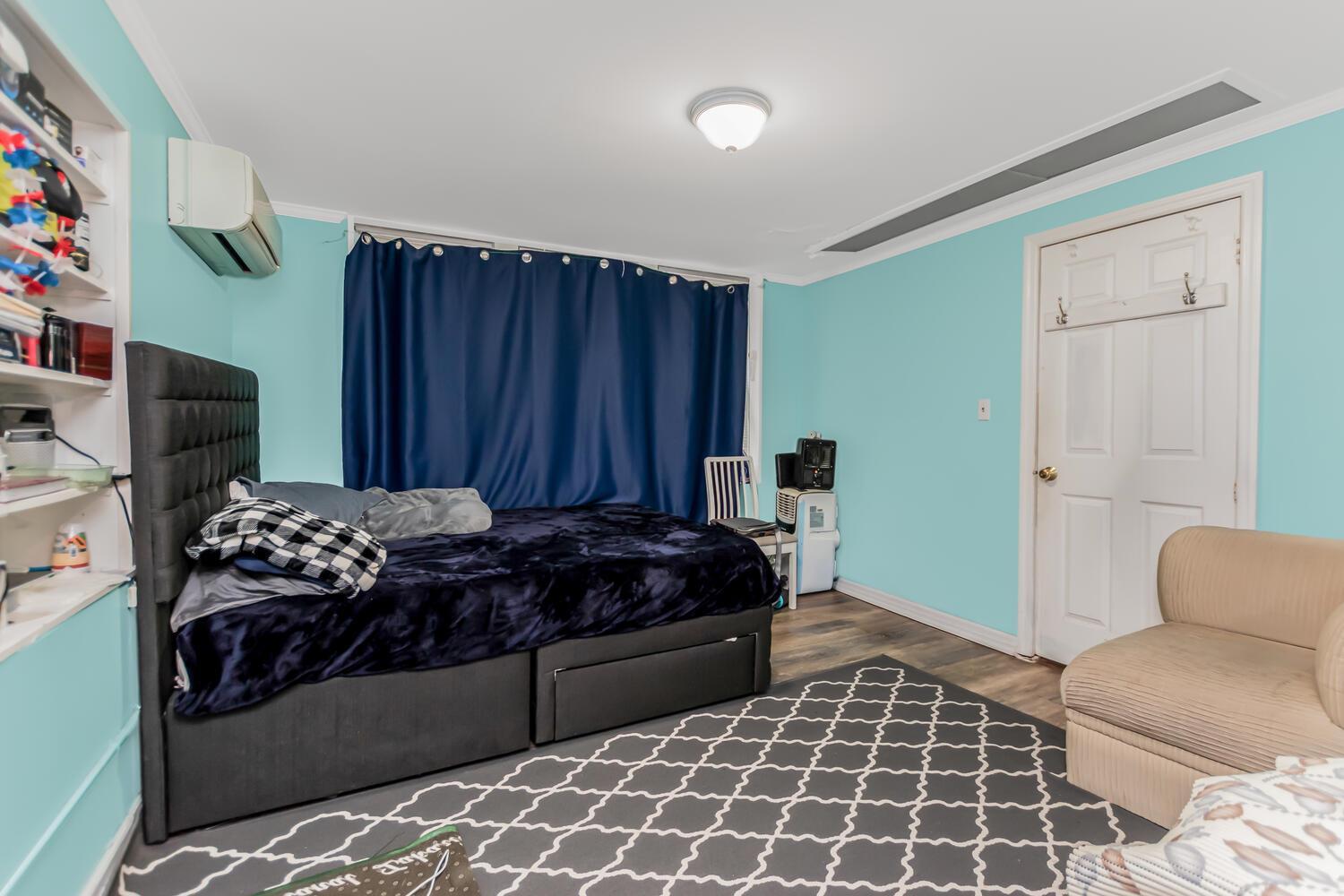 Single Family Quincy  Bronx, NY 10465, MLS-857727-15