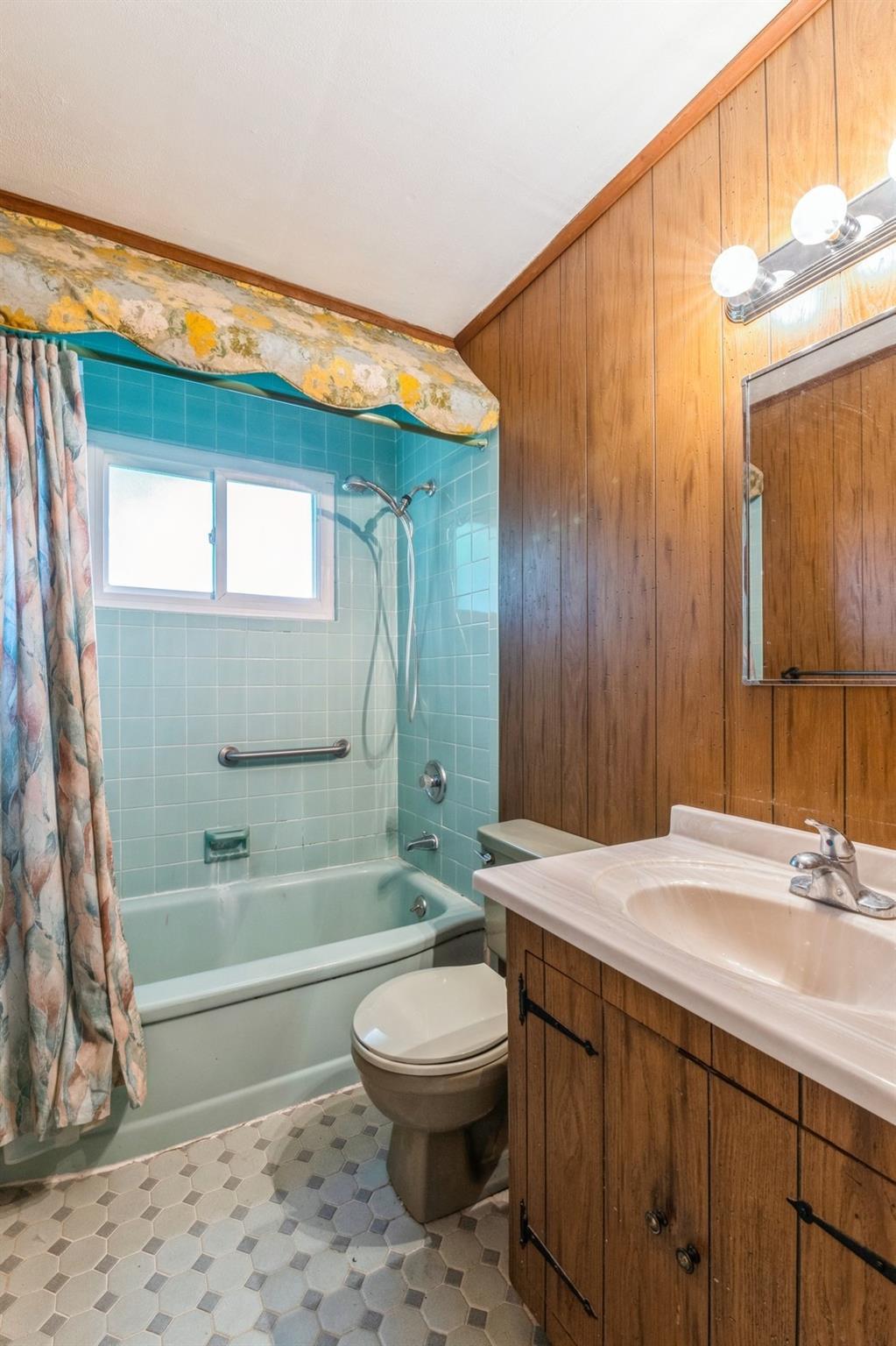 Single Family Anderson  Nassau County, NY 11010, MLS-857743-12