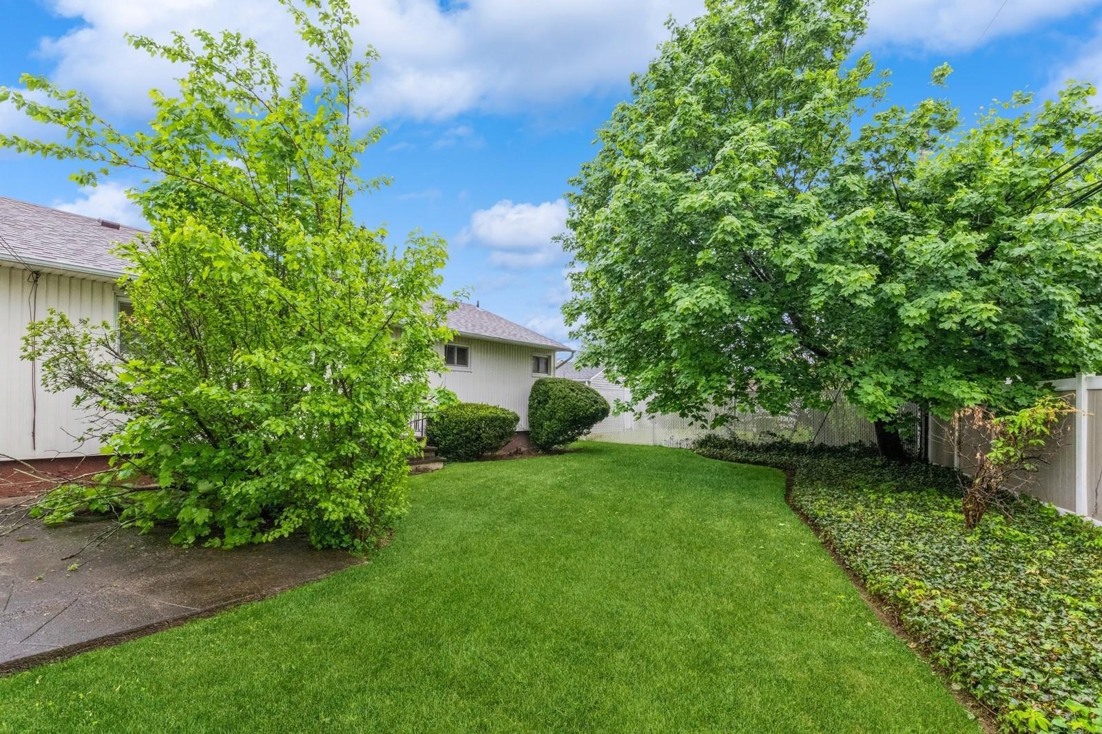 Single Family Anderson  Nassau County, NY 11010, MLS-857743-18