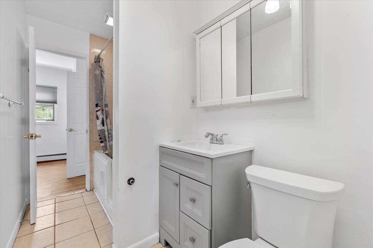 Single Family Leyden  Suffolk County, NY 11746, MLS-857745-10