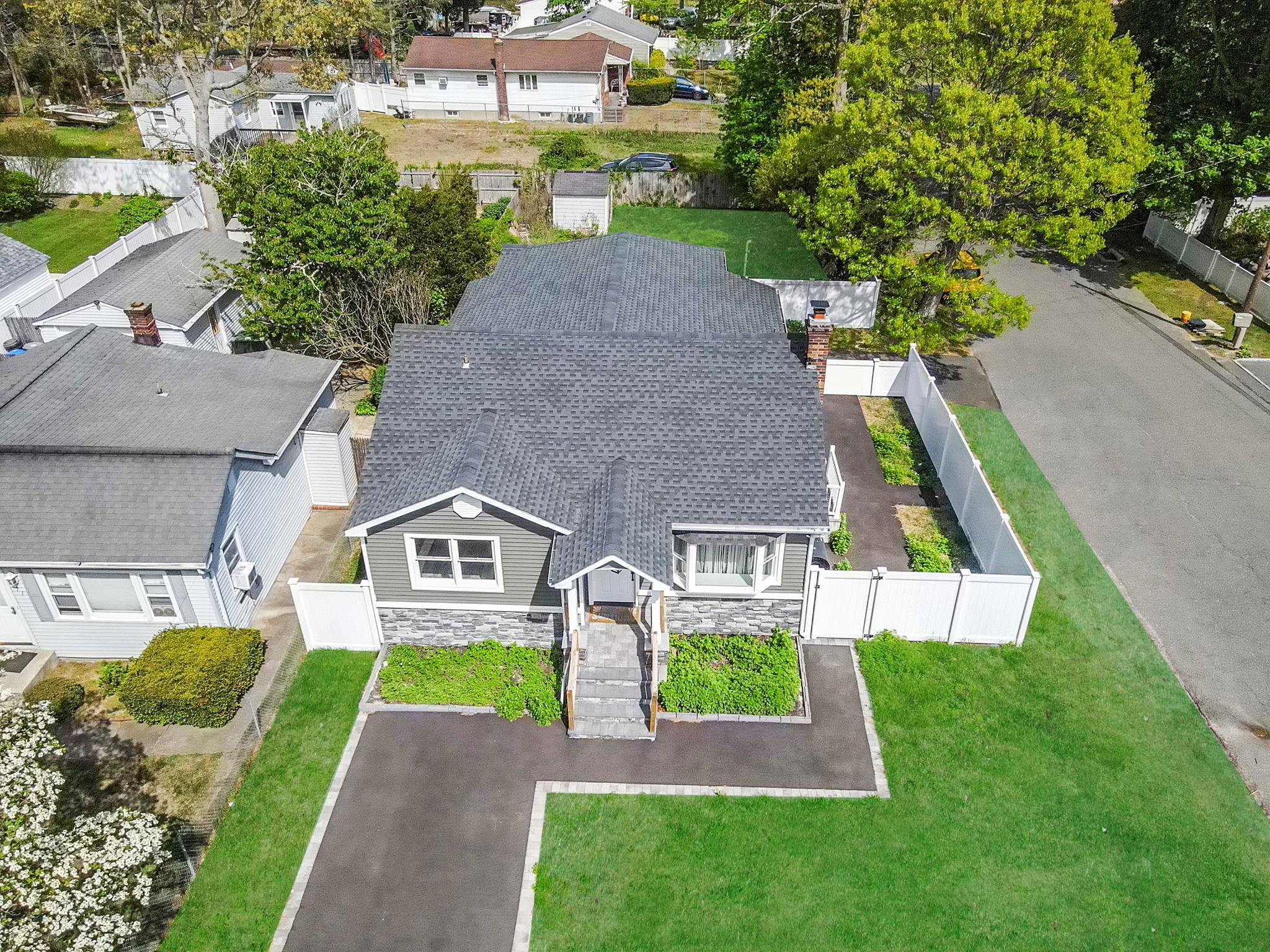 Single Family Evergreen  Suffolk County, NY 11784, MLS-857758-30