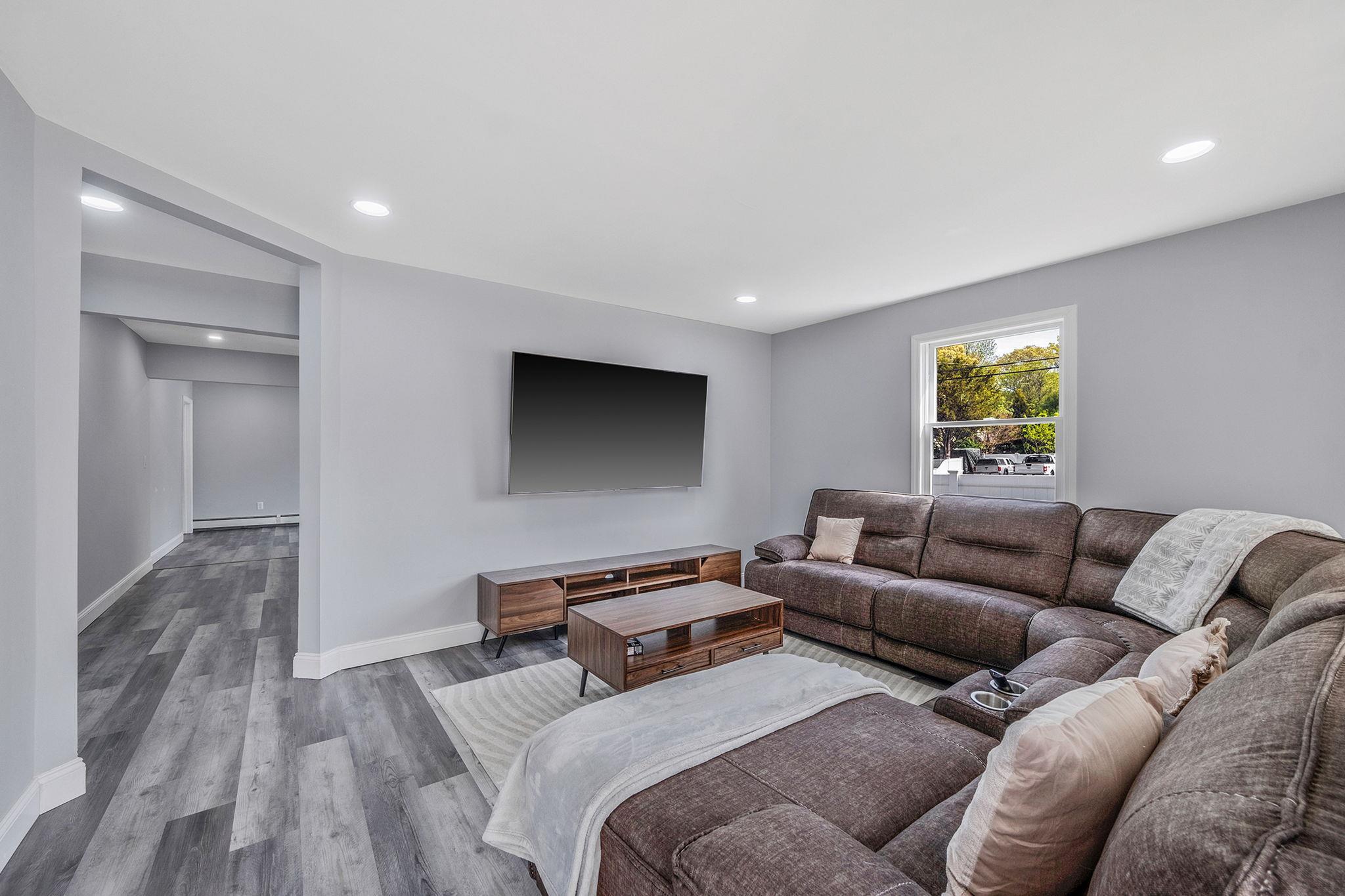 Single Family Evergreen  Suffolk County, NY 11784, MLS-857758-5