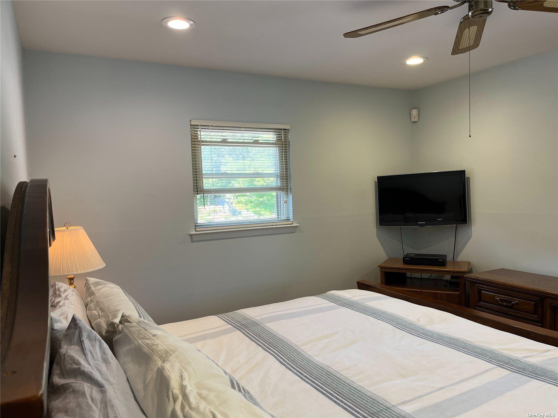 Single Family Gaymore  Suffolk County, NY 11776, MLS-857765-13