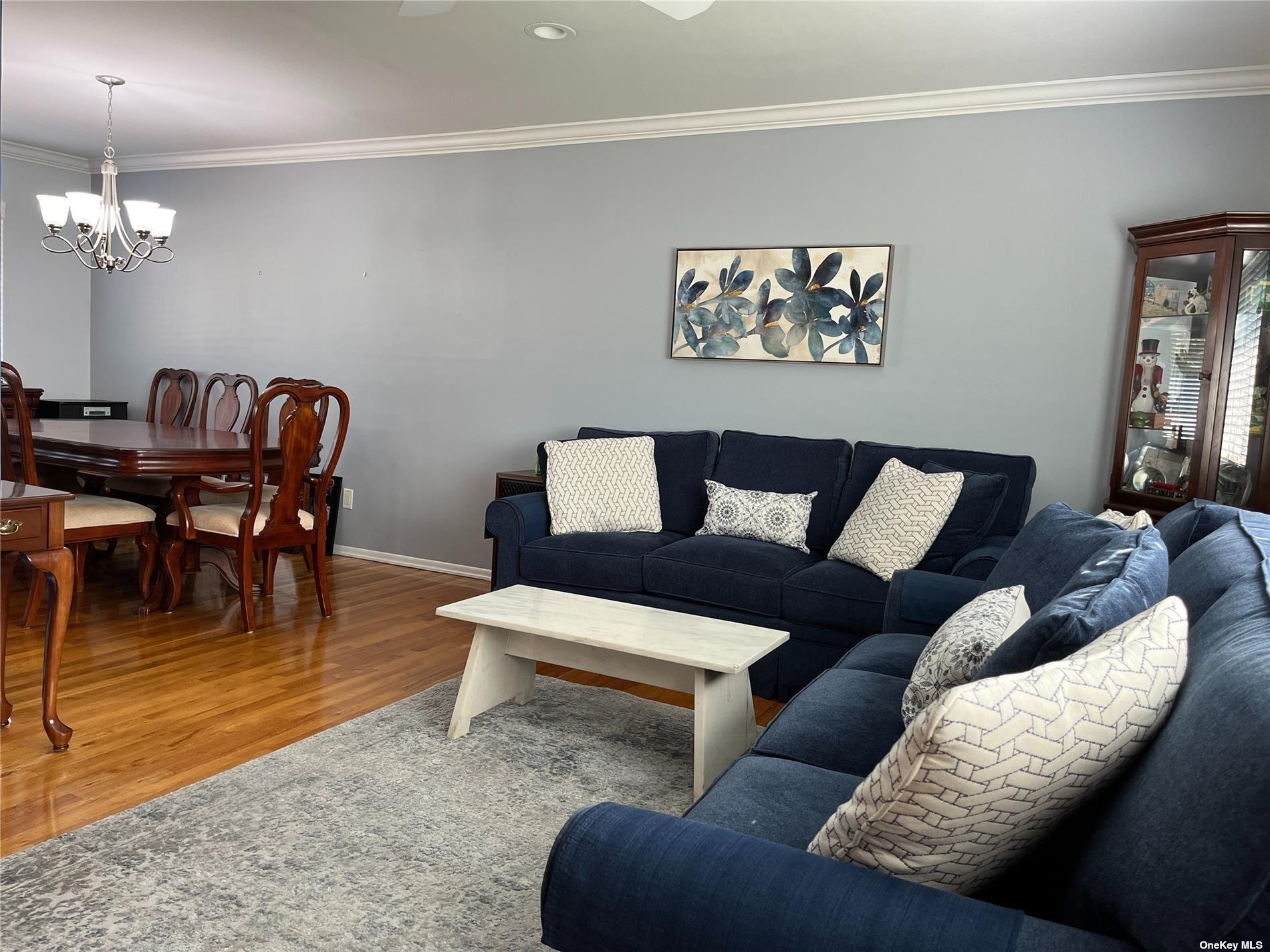 Single Family Gaymore  Suffolk County, NY 11776, MLS-857765-8