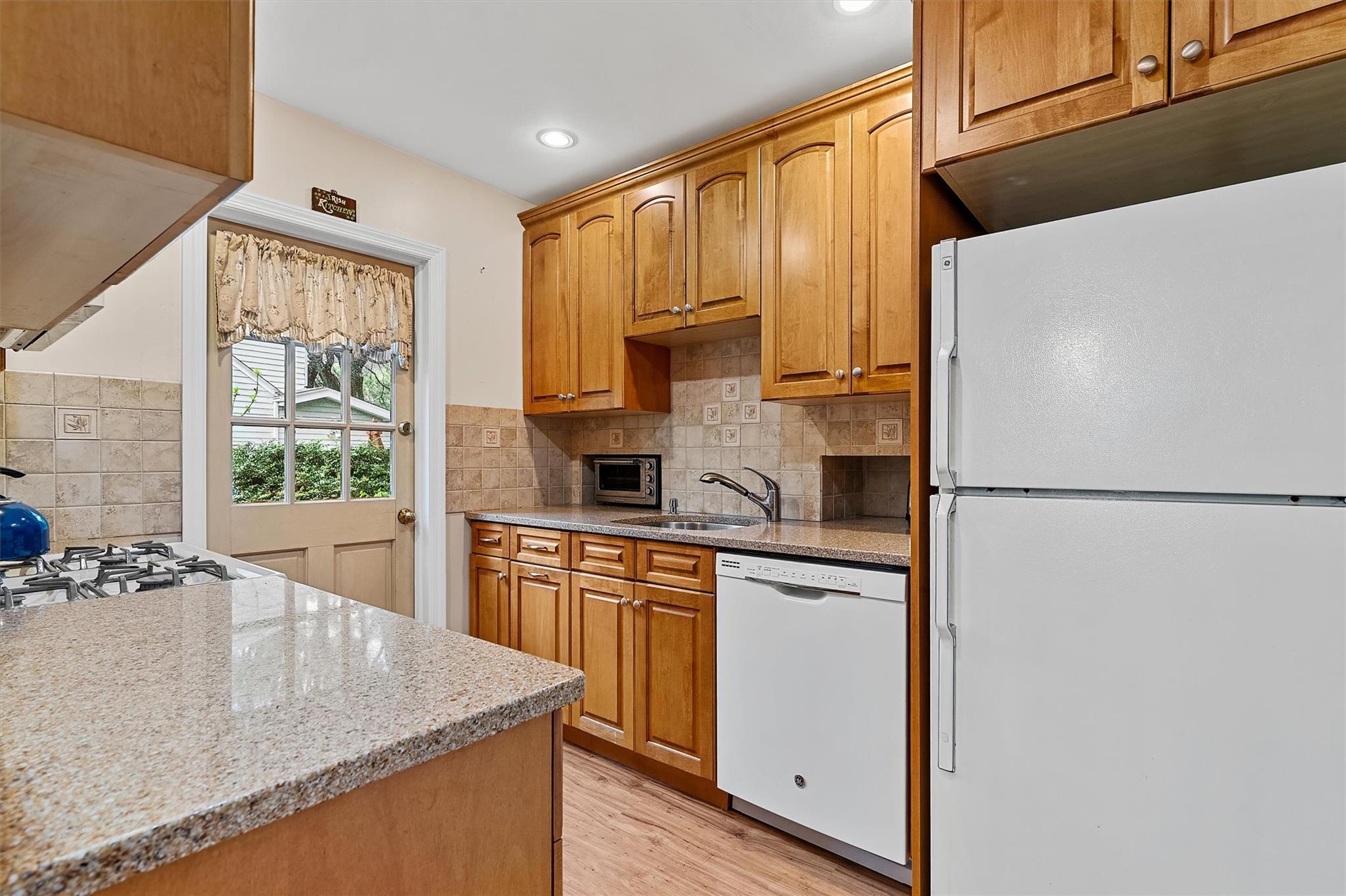 Single Family Garretson  Westchester County, NY 10604, MLS-857769-12