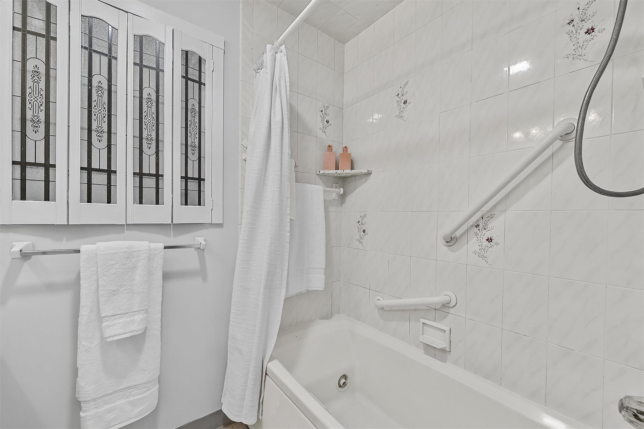 Single Family Garretson  Westchester County, NY 10604, MLS-857769-20