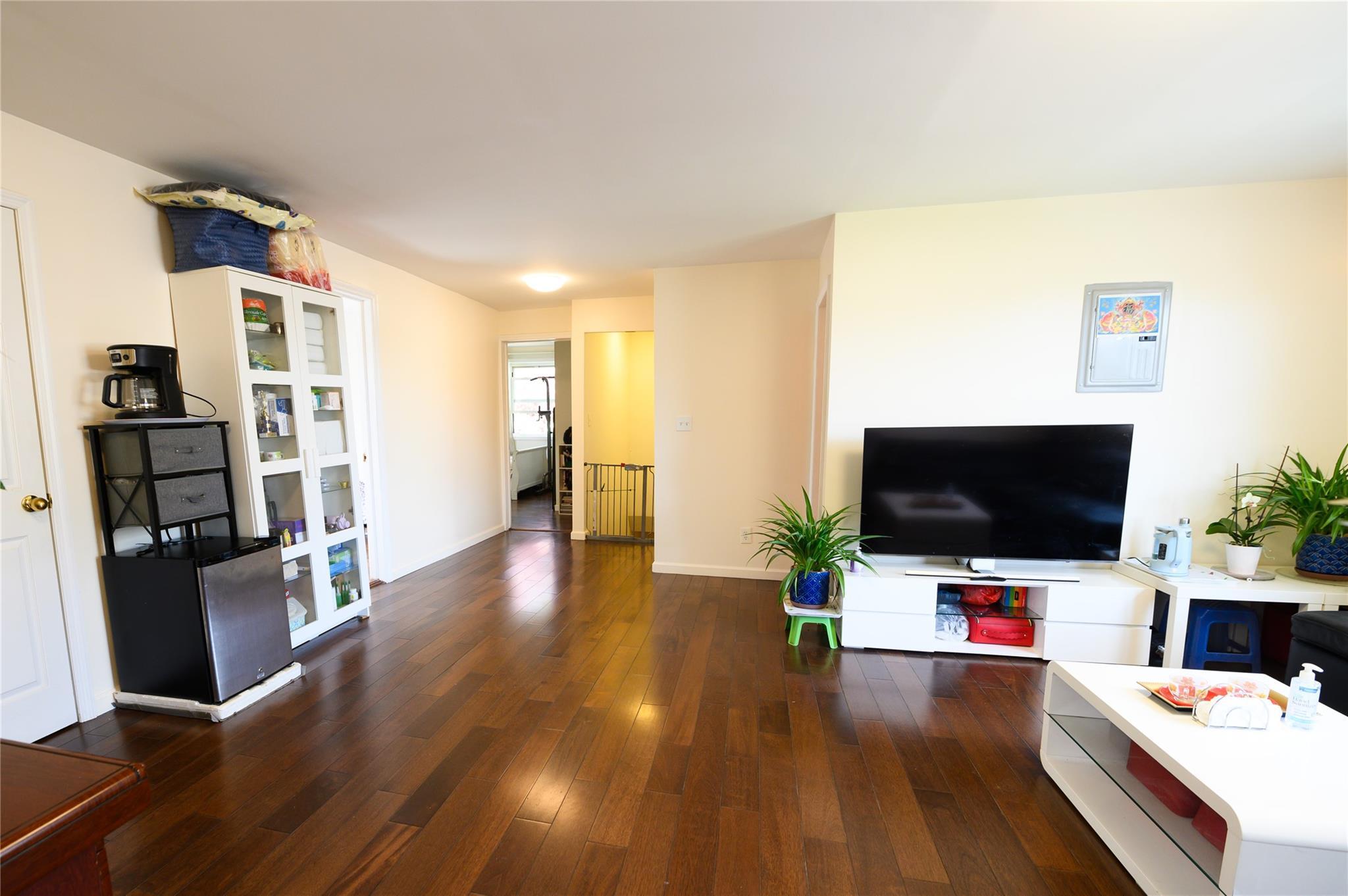 Single Family 69  Queens, NY 11365, MLS-857792-3