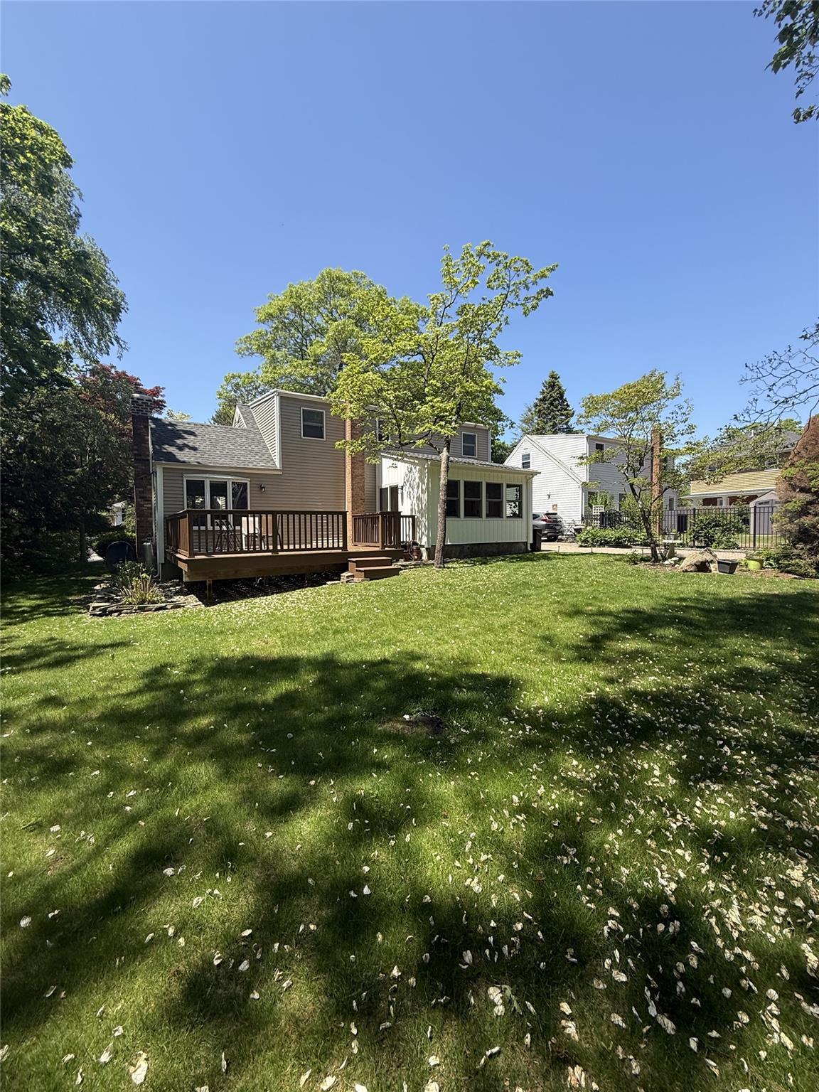 Single Family Shady  Suffolk County, NY 11743, MLS-857812-7