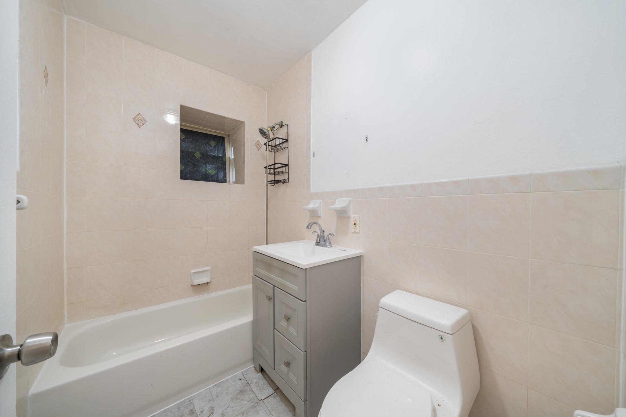 Single Family Sunnyside  Brooklyn, NY 11207, MLS-857815-17