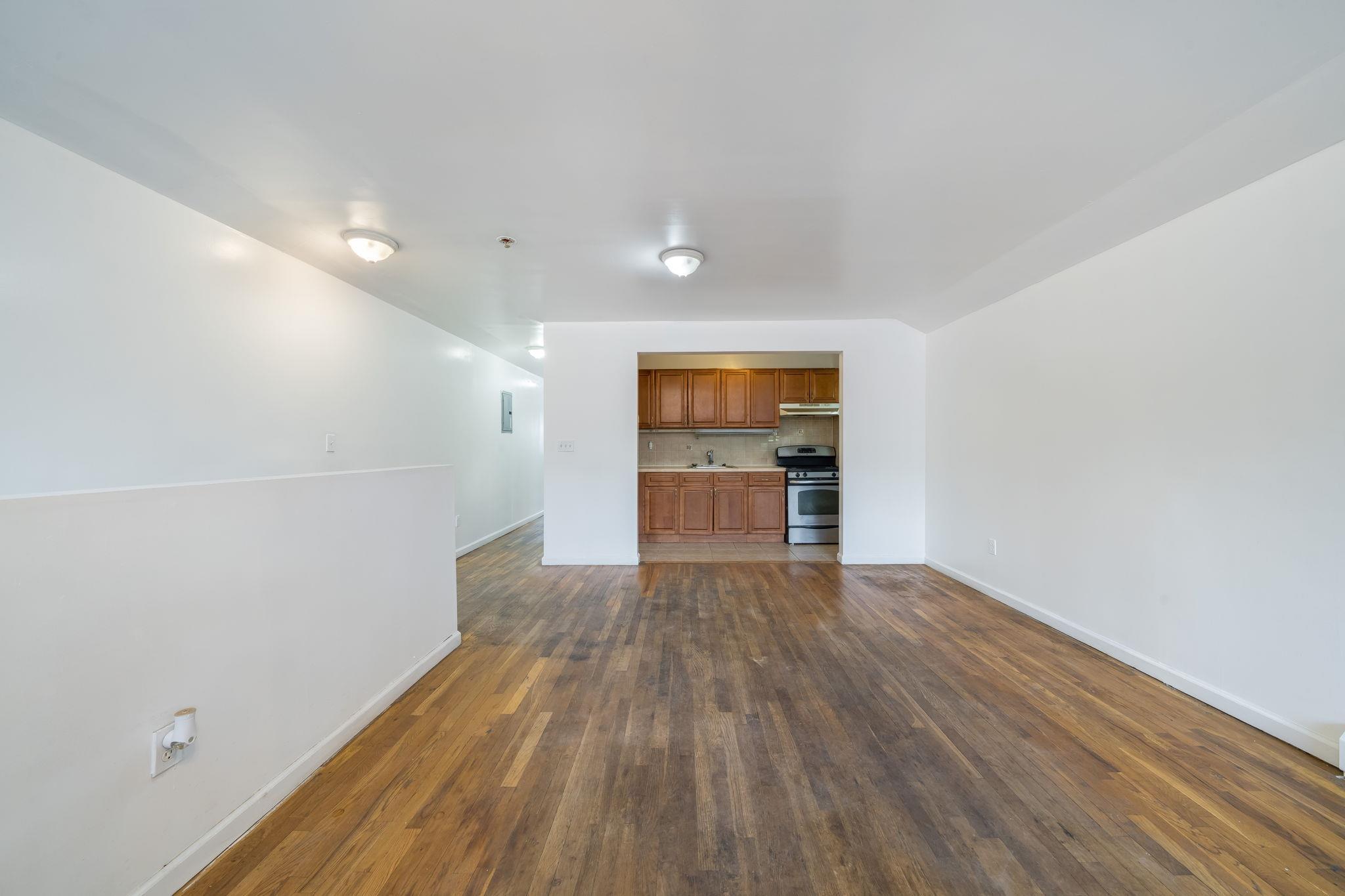 Single Family Sunnyside  Brooklyn, NY 11207, MLS-857815-25