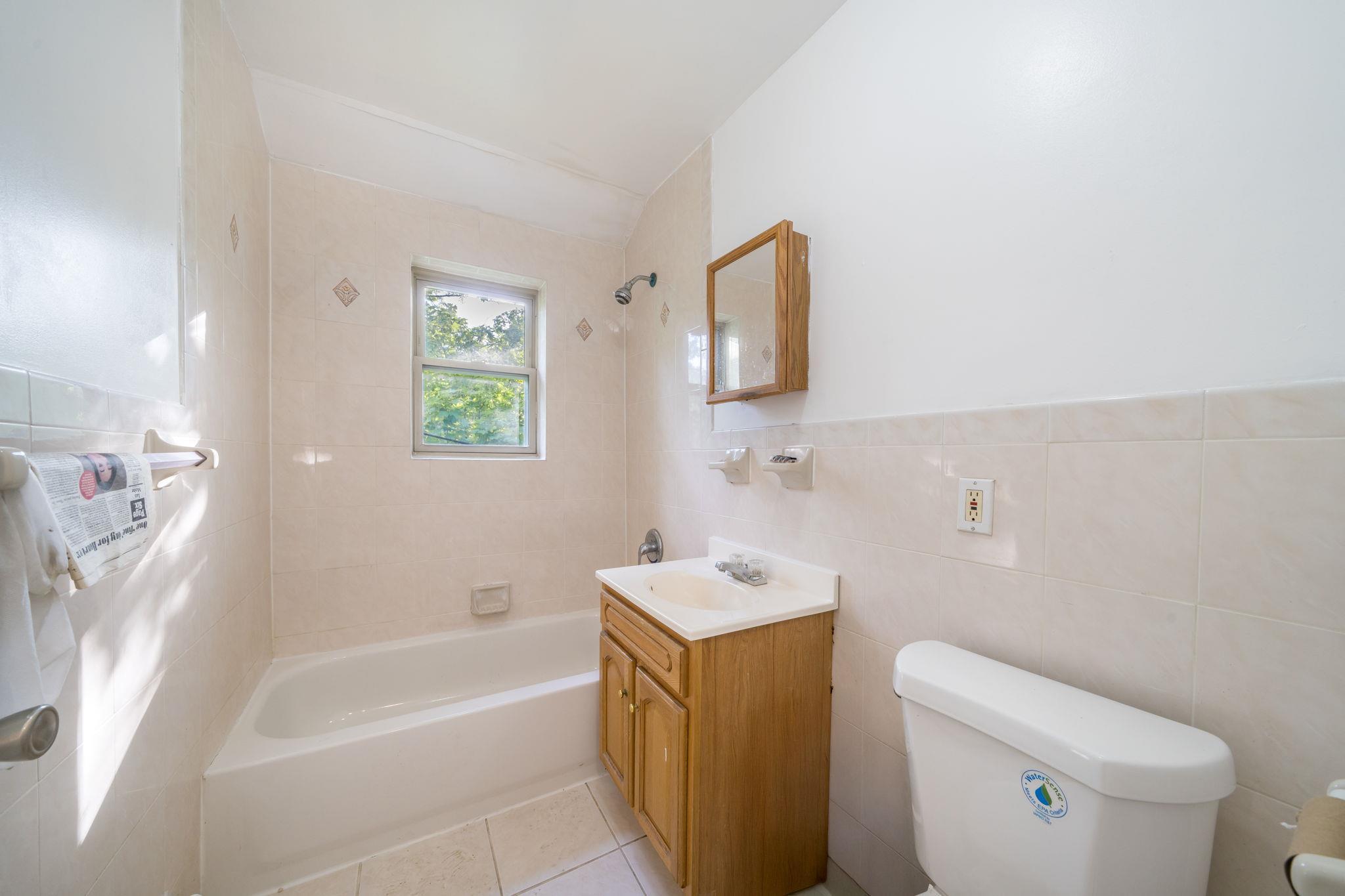 Single Family Sunnyside  Brooklyn, NY 11207, MLS-857815-35