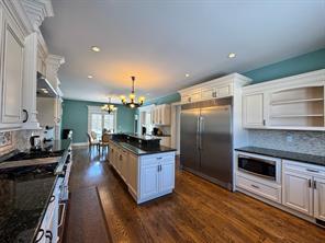 Single Family Enclave  Suffolk County, NY 11746, MLS-857821-12