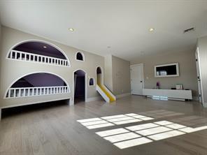 Single Family Enclave  Suffolk County, NY 11746, MLS-857821-27