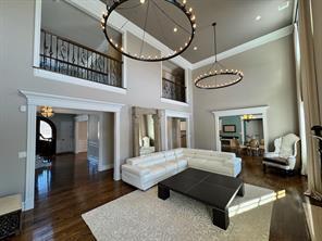 Single Family Enclave  Suffolk County, NY 11746, MLS-857821-8