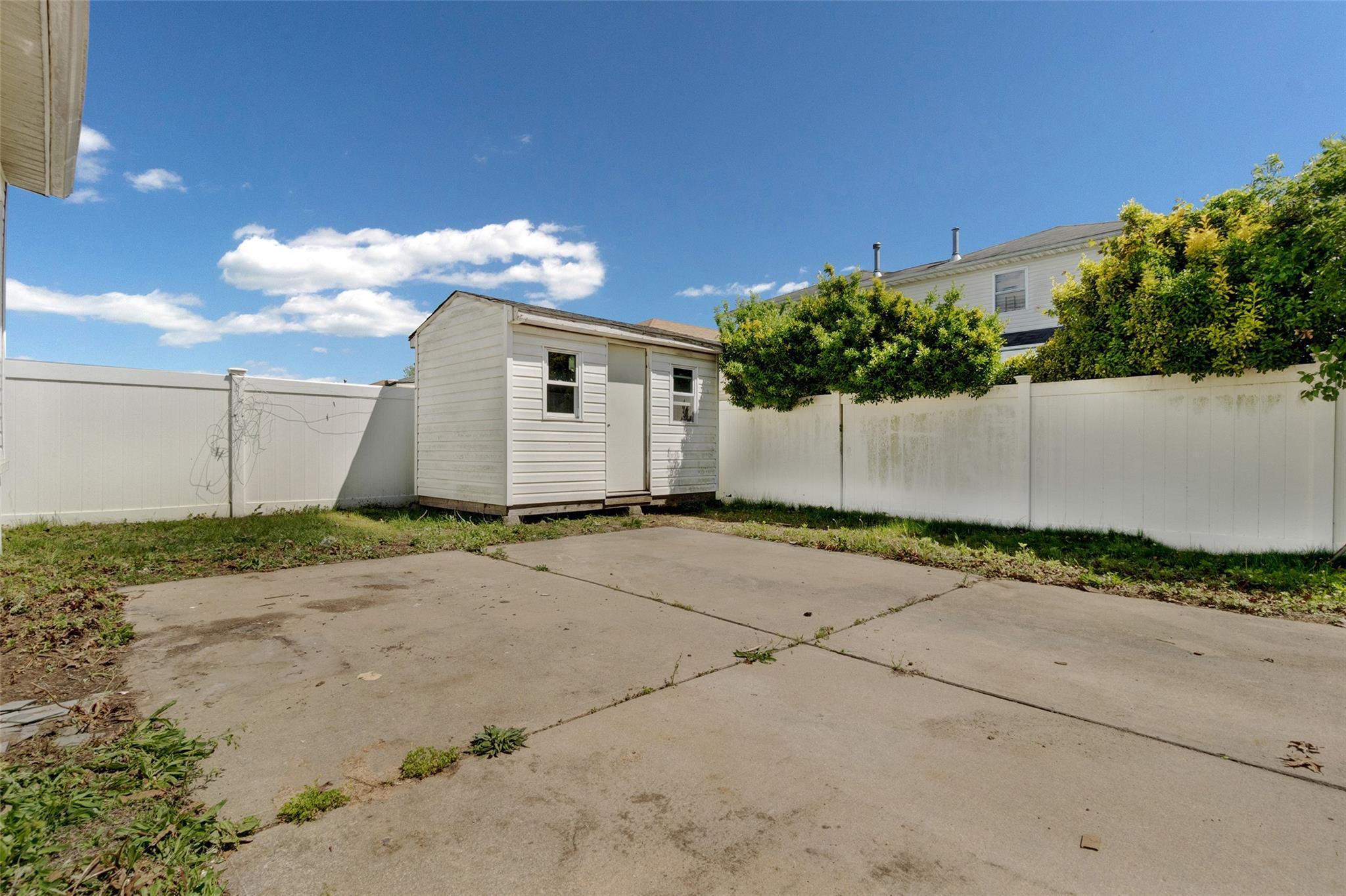 Single Family Burchell  Queens, NY 11692, MLS-857835-17