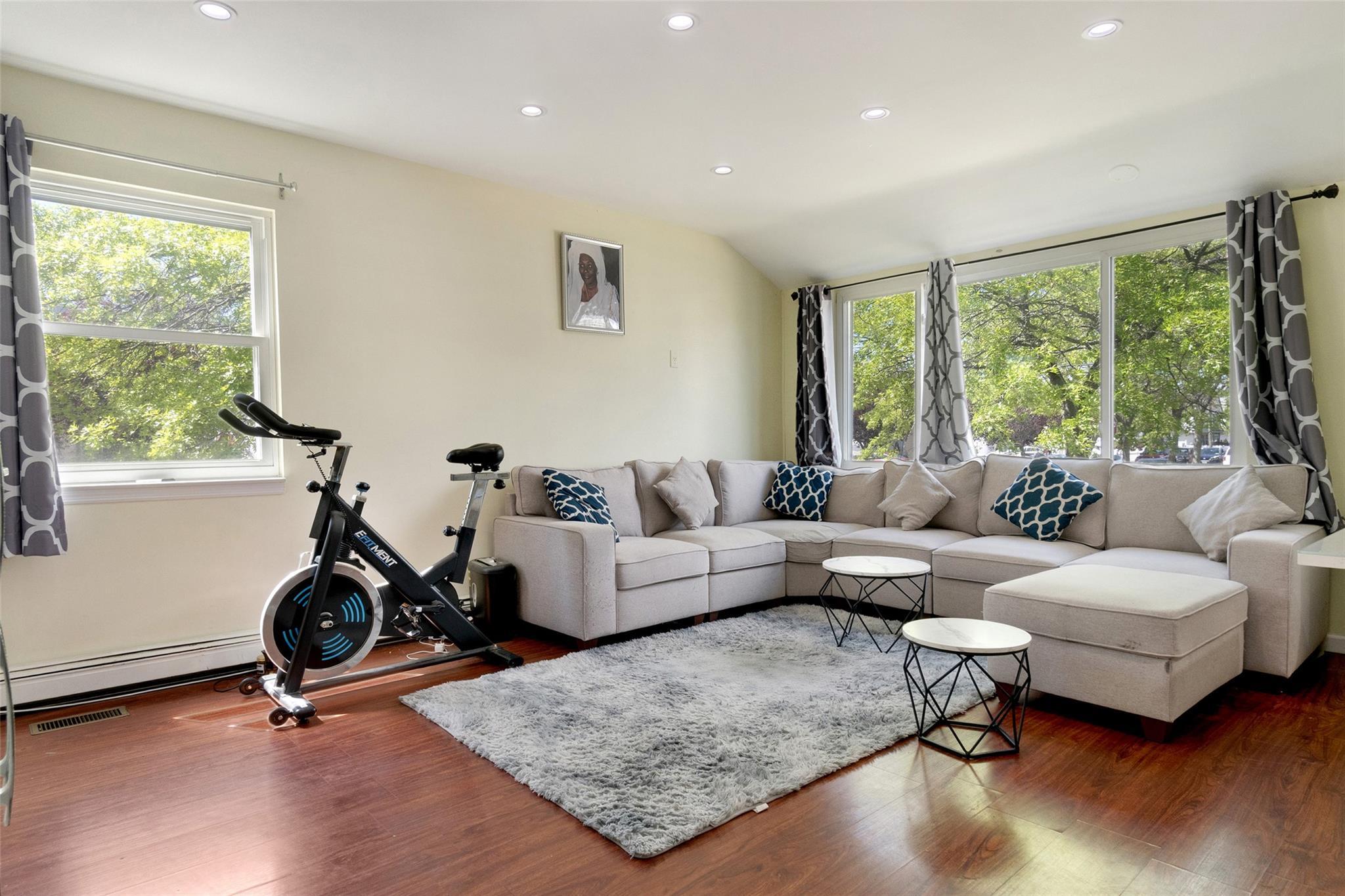 Single Family Burchell  Queens, NY 11692, MLS-857835-4