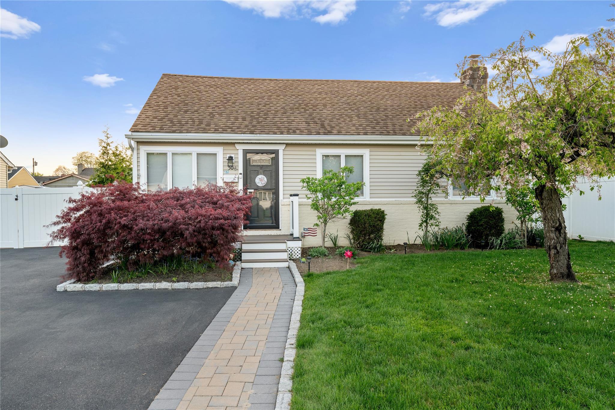 Single Family Herman  Suffolk County, NY 11703, MLS-857850-25