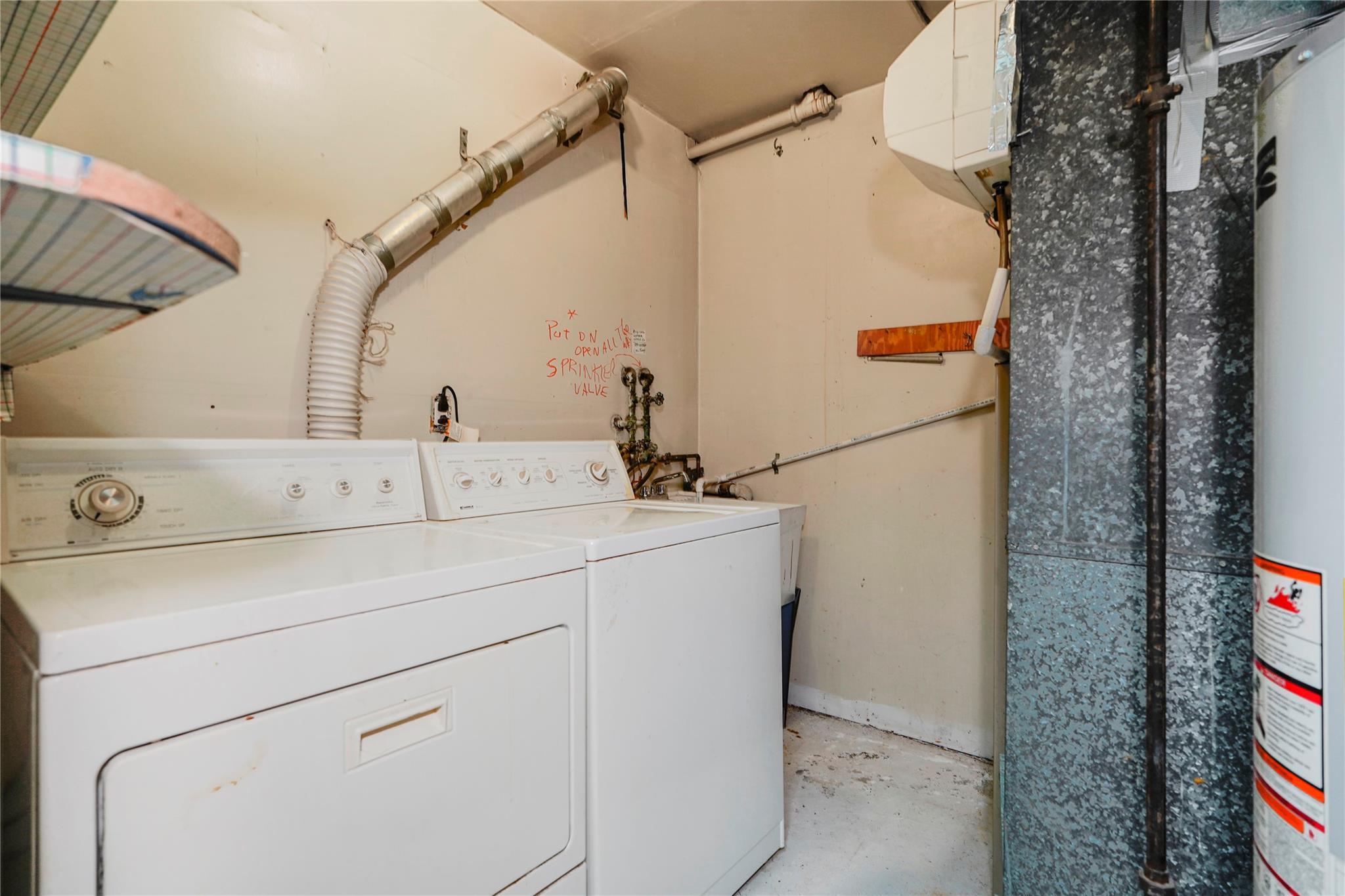Single Family Greaves  Staten Island, NY 10308, MLS-857851-24