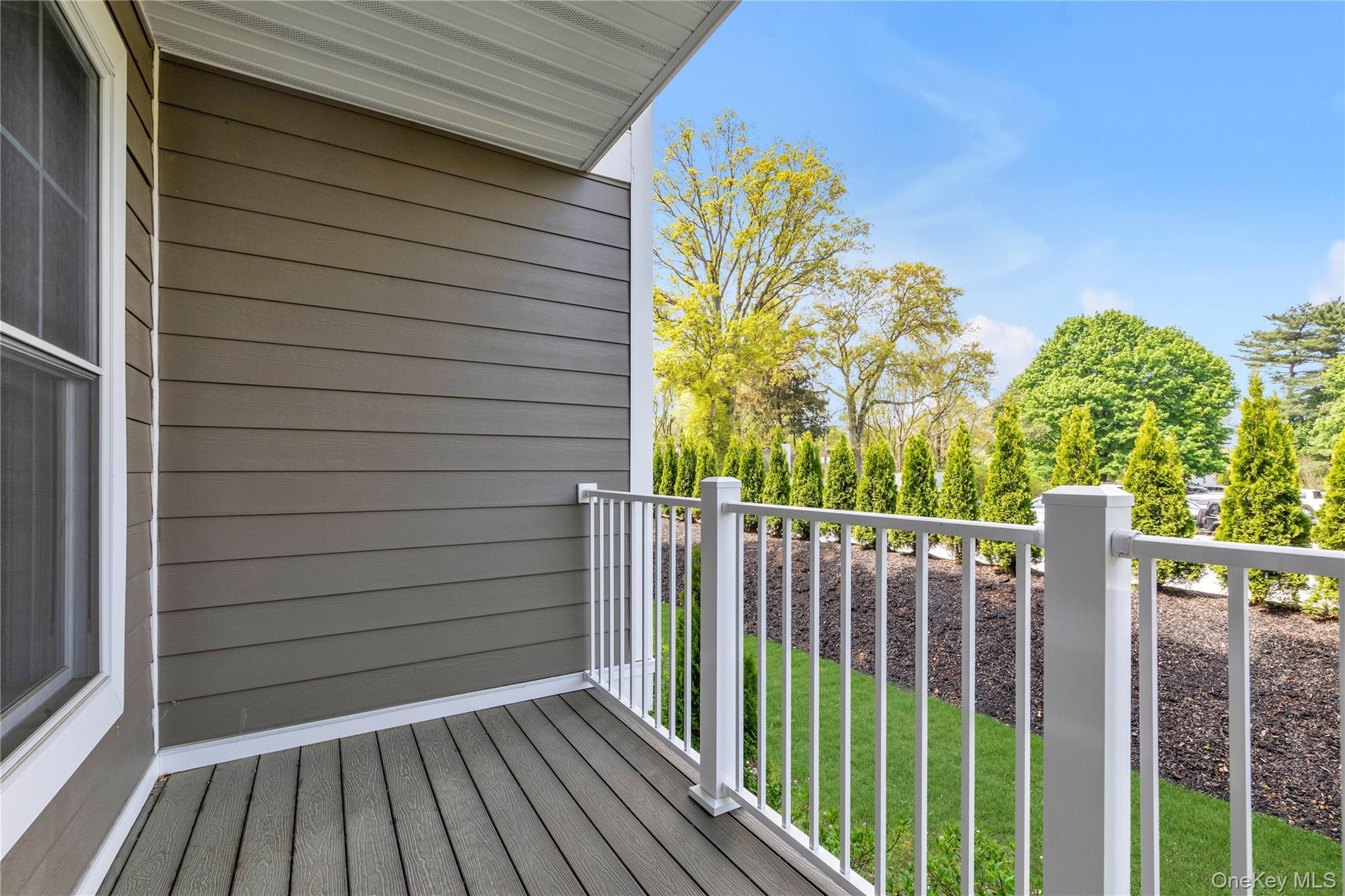 Condo Aspenwood  Nassau County, NY 11803, MLS-857869-11