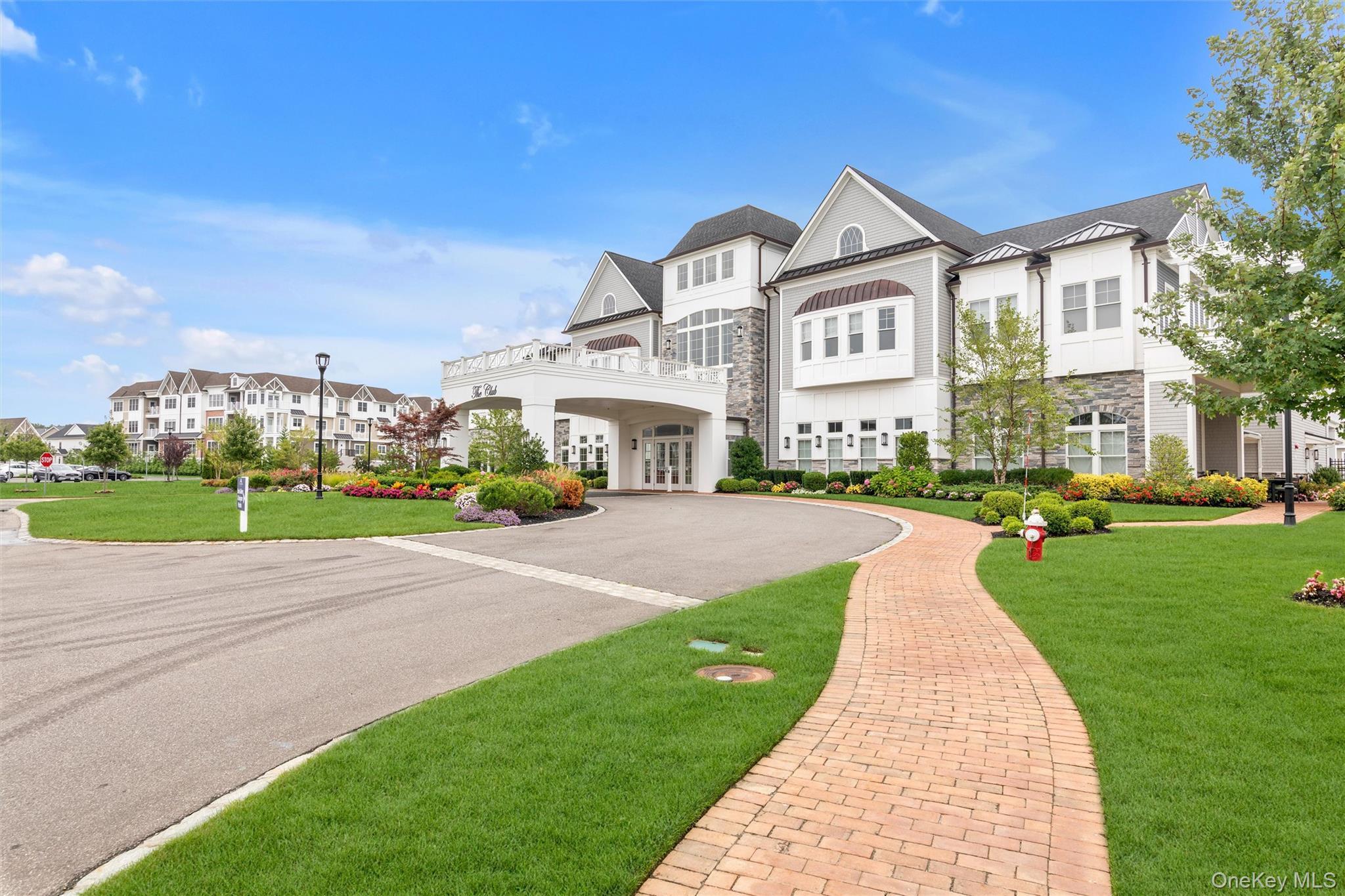 Condo Aspenwood  Nassau County, NY 11803, MLS-857869-13