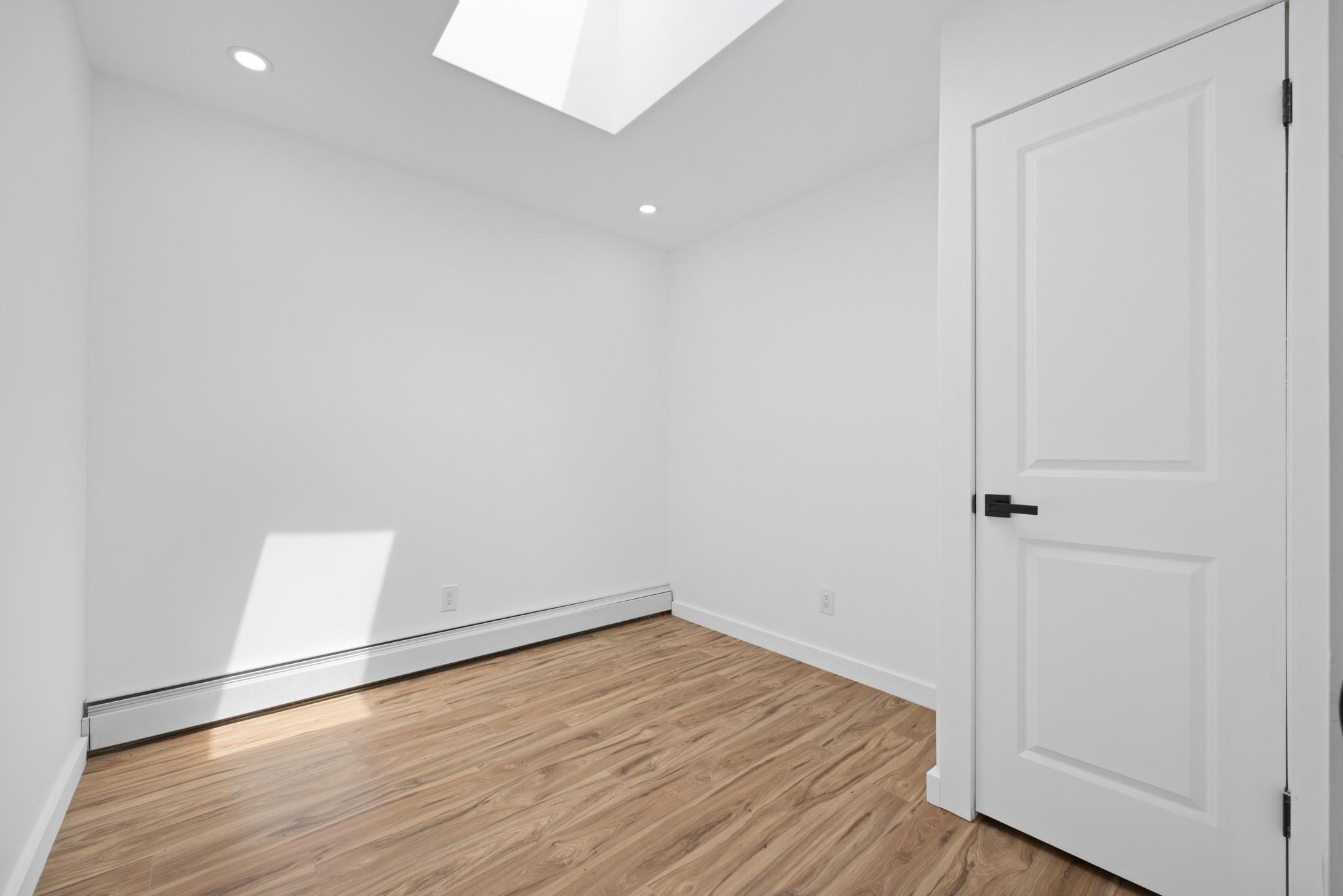 Single Family Milford  Brooklyn, NY 11208, MLS-857884-11